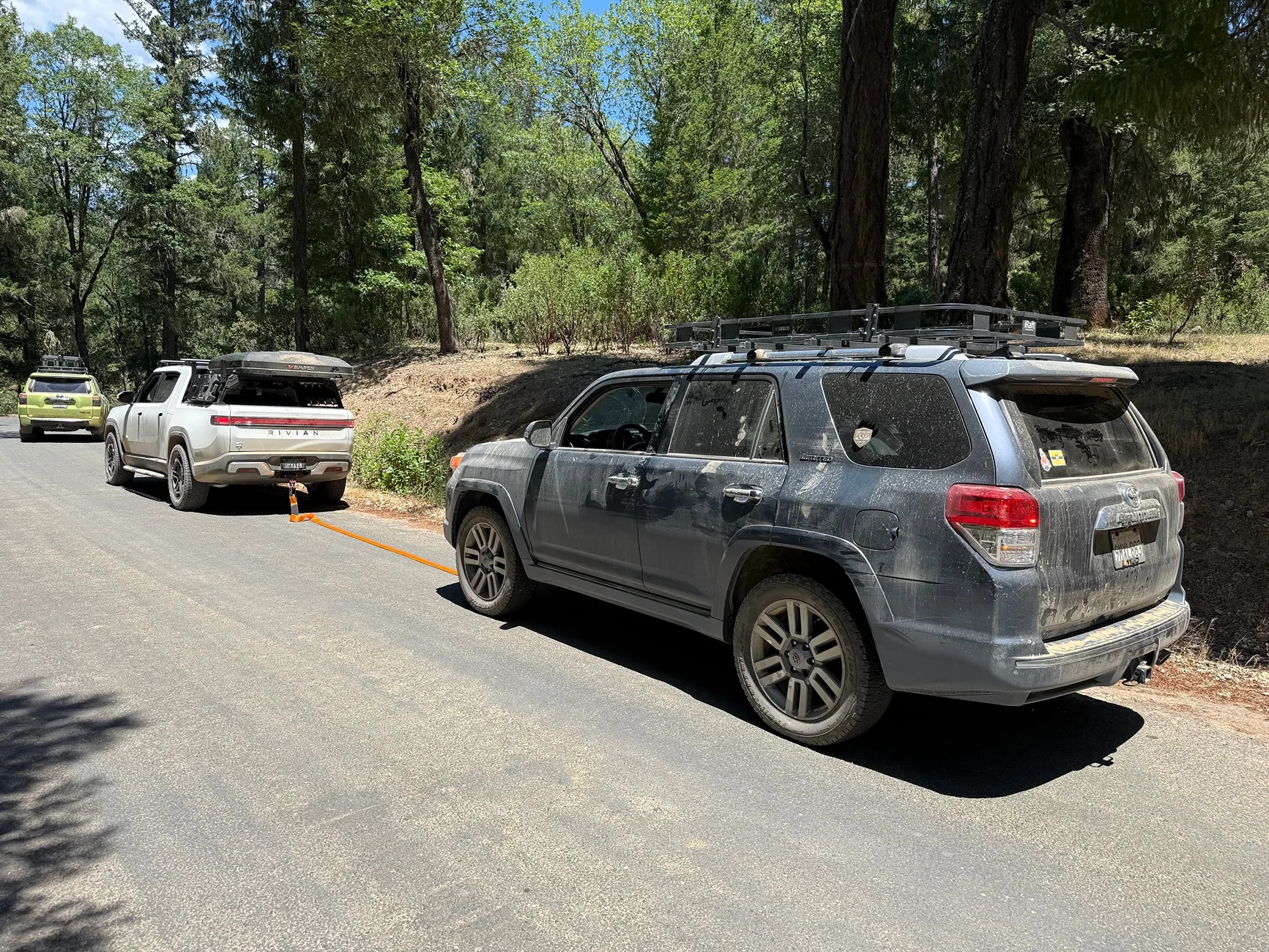 Rivian R1T R1S Strap towed a 4Runner 30 miles out of Mendocino National Forest… IMG_0927