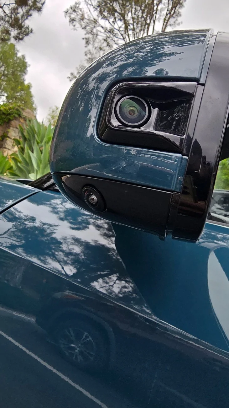 Rivian R1T R1S My R2 Delivered (VIN 0686) - First Photo 📸 20260618_101800