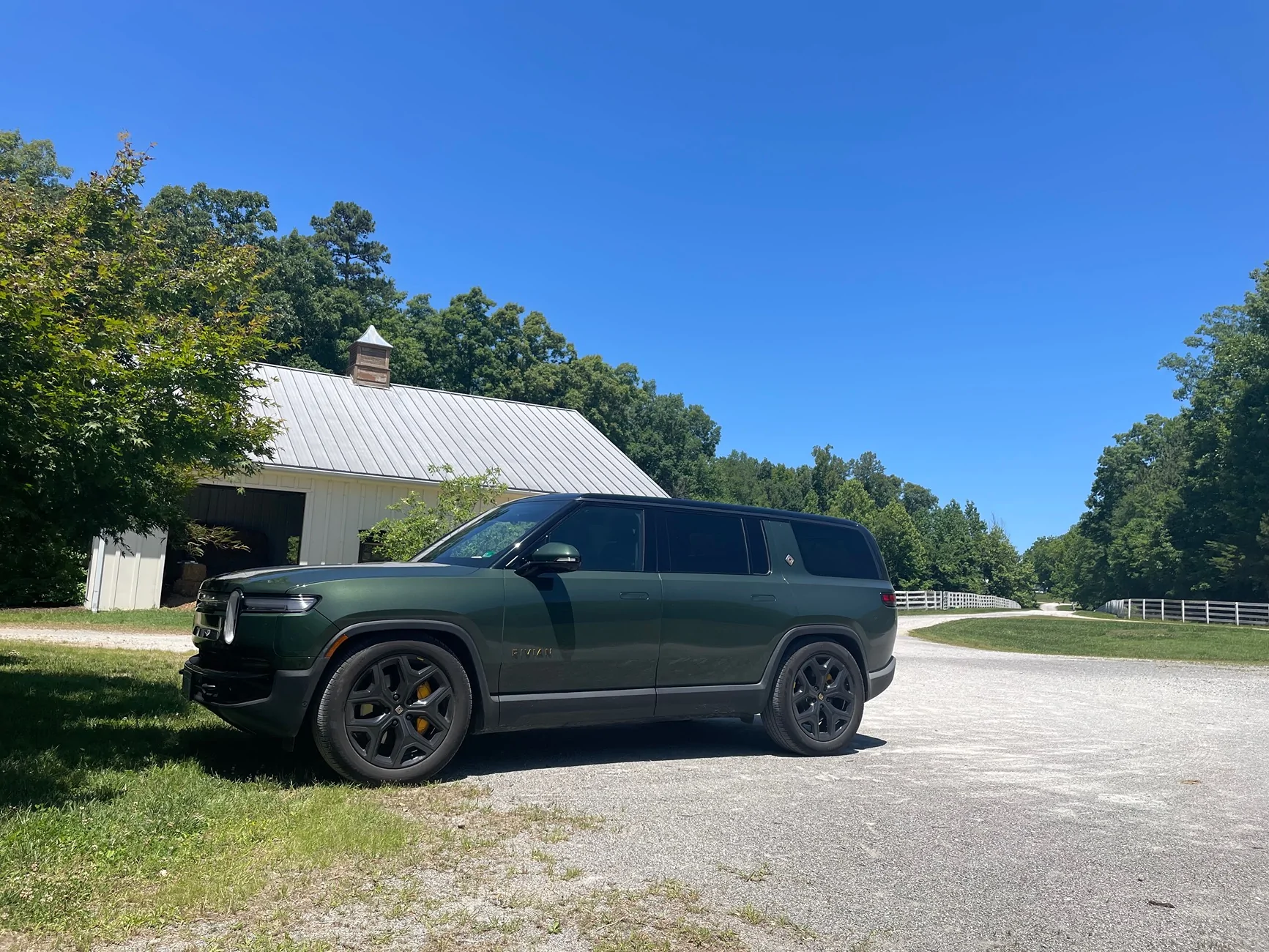 Rivian R1T R1S Those of you with Forest Green R1's IMG_0078