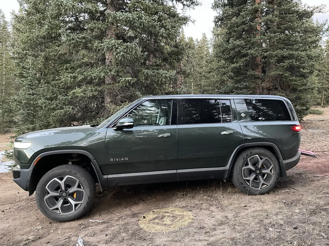 Rivian R1T R1S Those of you with Forest Green R1's IMG_1398 Larg