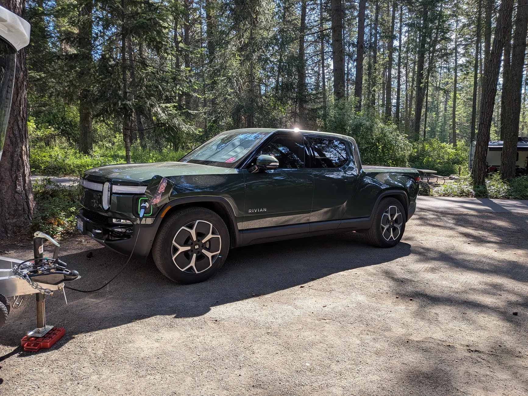 Rivian R1T R1S Those of you with Forest Green R1's 89849