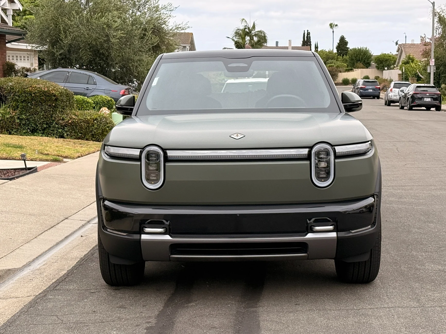 Rivian R1T R1S My R2 Delivered (VIN 0686) - First Stealth PPF - Launch Green IMG_20260620_115817