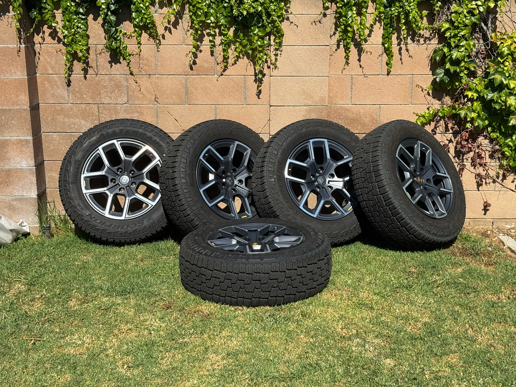Rivian R1T R1S FS: 20" All-Terrain Wheels + Pirelli AT Tires (Set of 5) — $3,400 — Northridge/LA Pickup IMG_8227