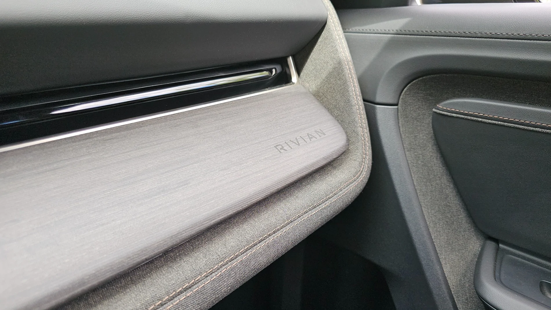 Rivian R1T R1S Test drove Half Moon Grey R2 : Loved it 20260620_104723