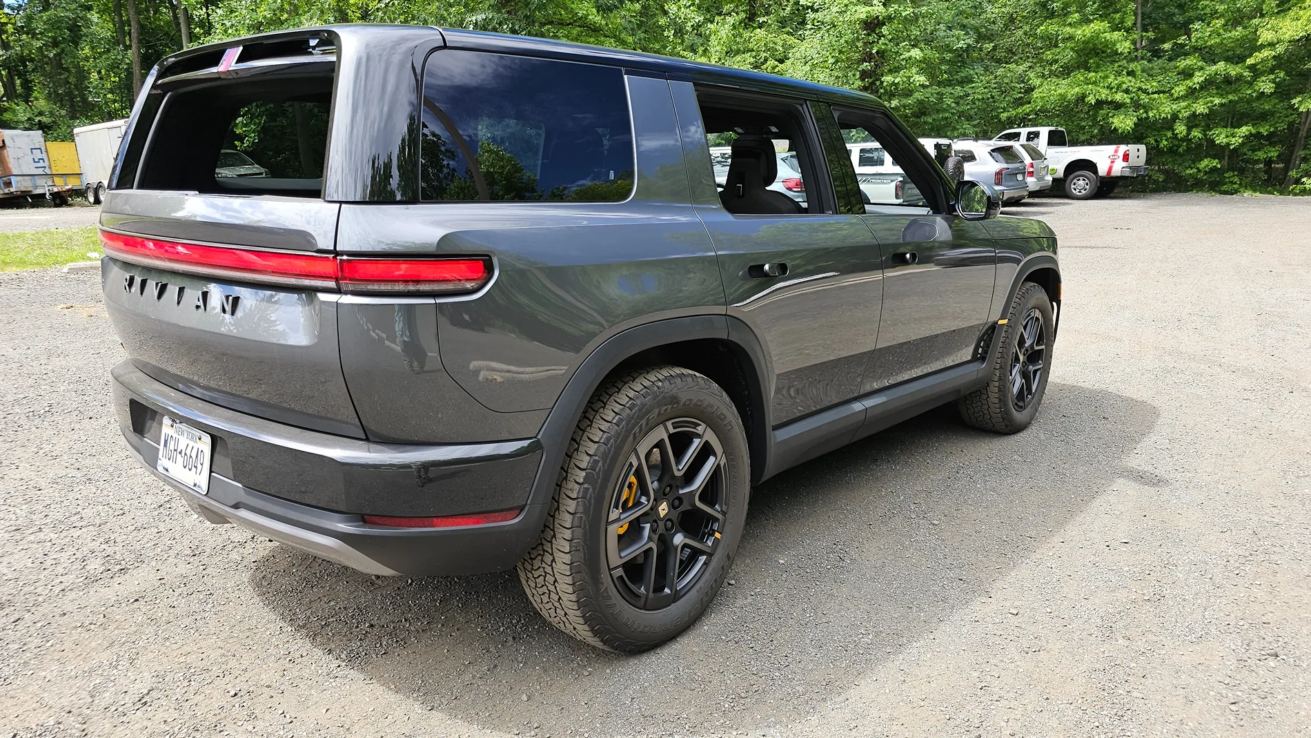 Rivian R1T R1S Test drove Half Moon Grey R2 : Loved it 20260620_104857