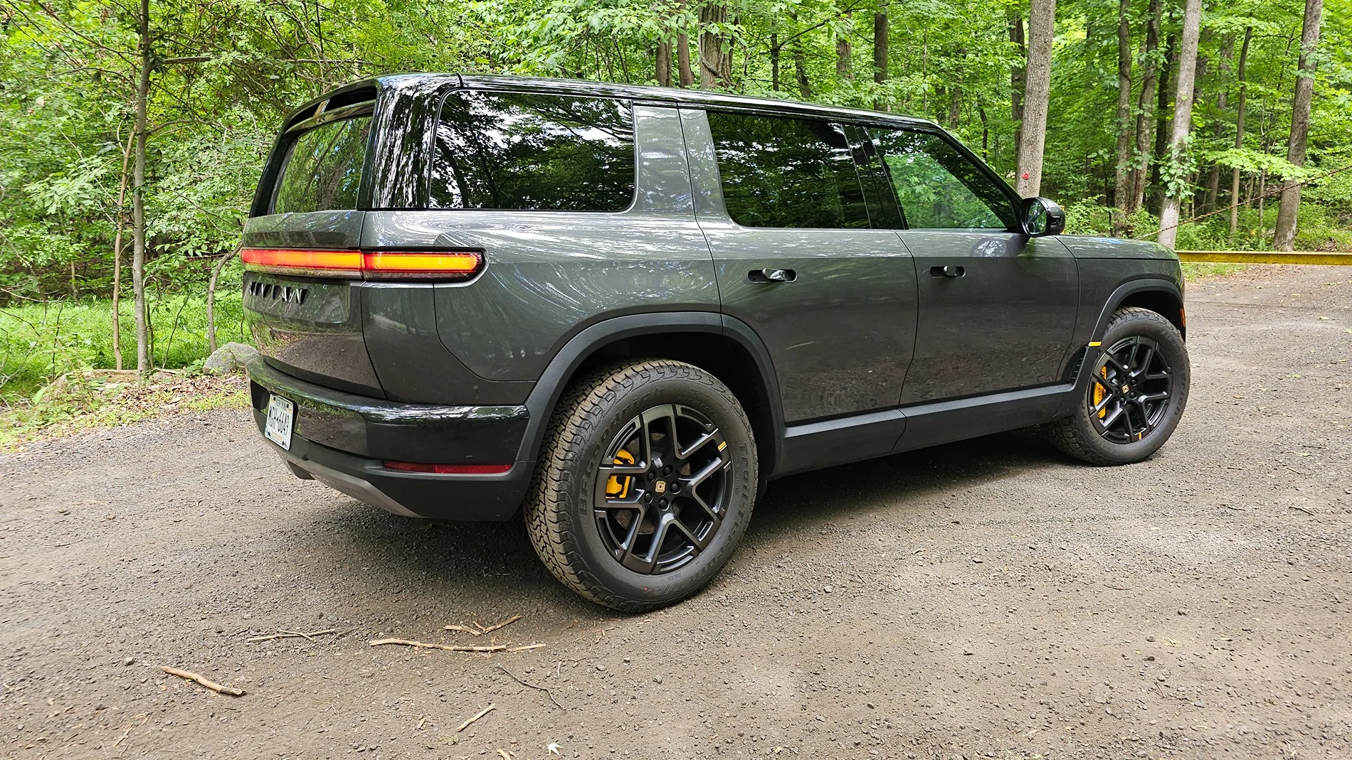Rivian R1T R1S Test drove Half Moon Grey R2 : Loved it 20260620_104429
