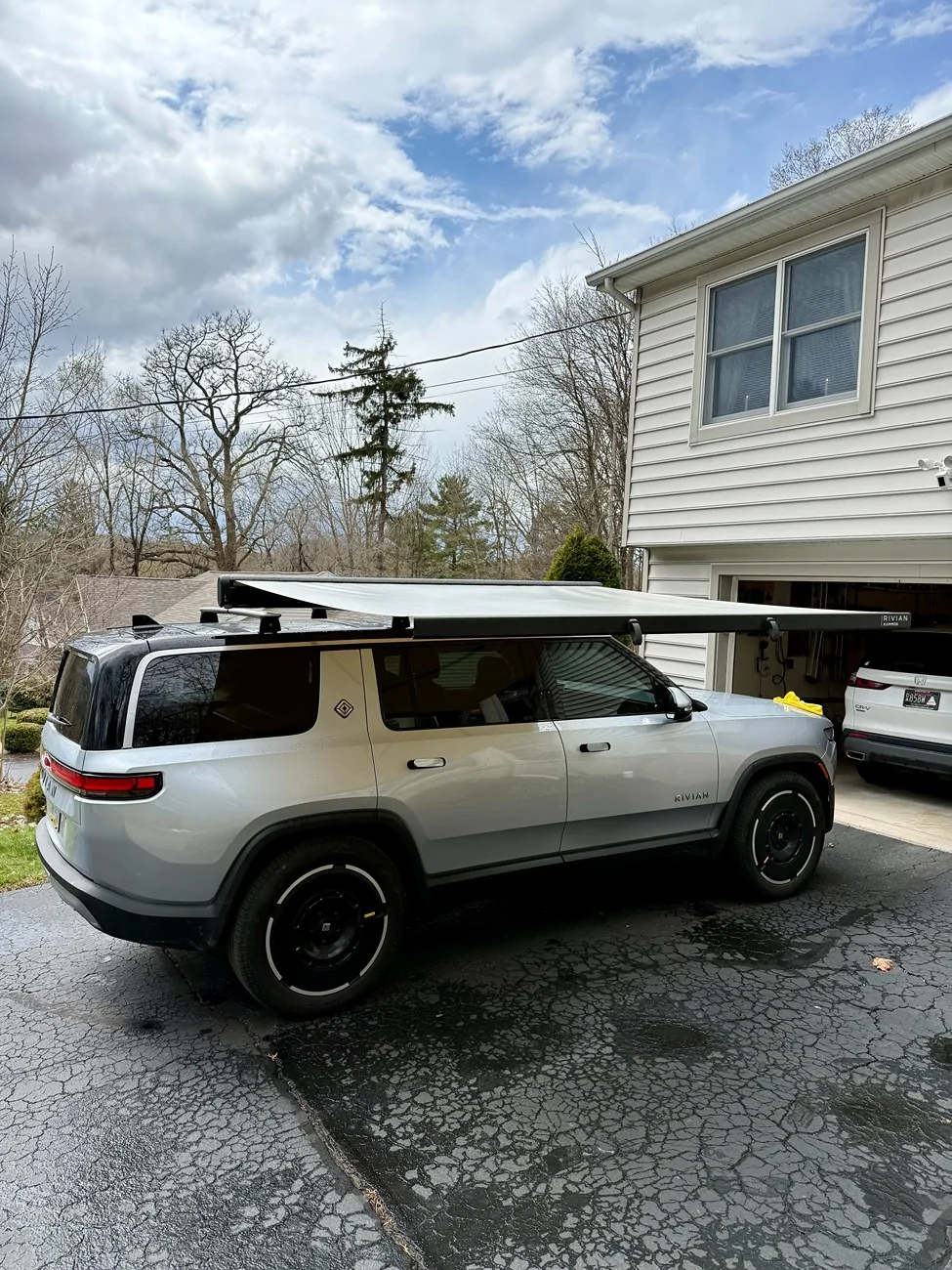 Rivian R1T R1S For Sale: Rivian x Kammok Crosswing Awning - $800 Firm IMG_1664