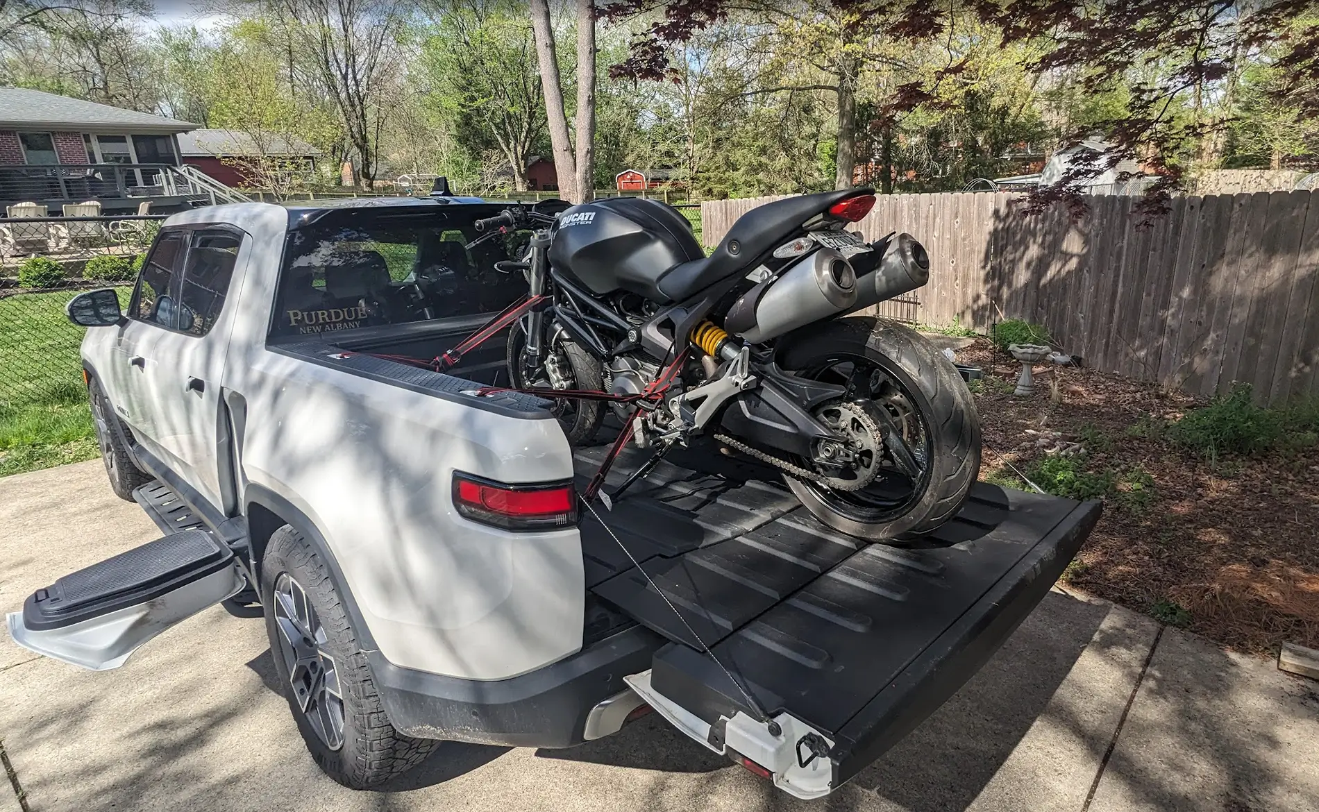 Rivian R1T R1S What Are You Hauling (or Hauled) in your Rivian? 🦾 1782239817545-k5