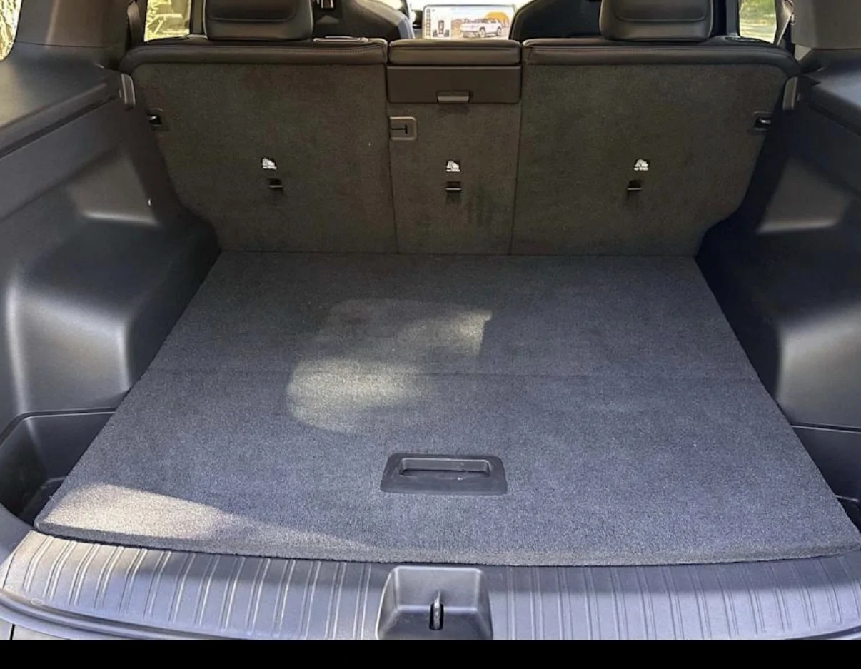 Rivian R1T R1S R2 Dog Gear IMG_1194