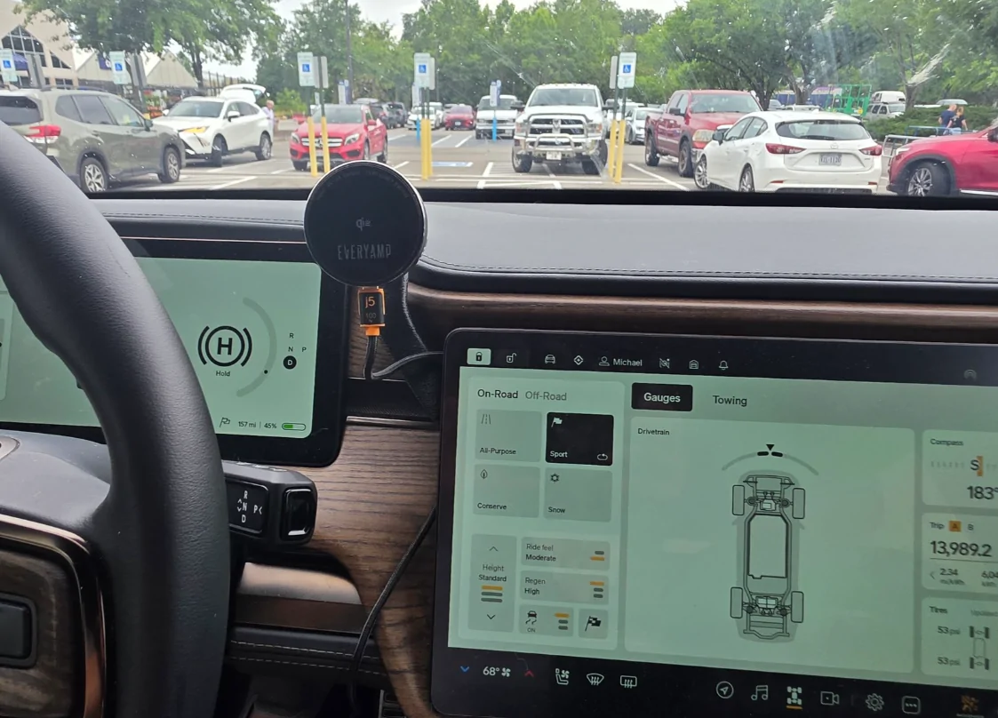 Rivian R1T R1S R1S Phone Mount Recommendations? 1782687431008-u4
