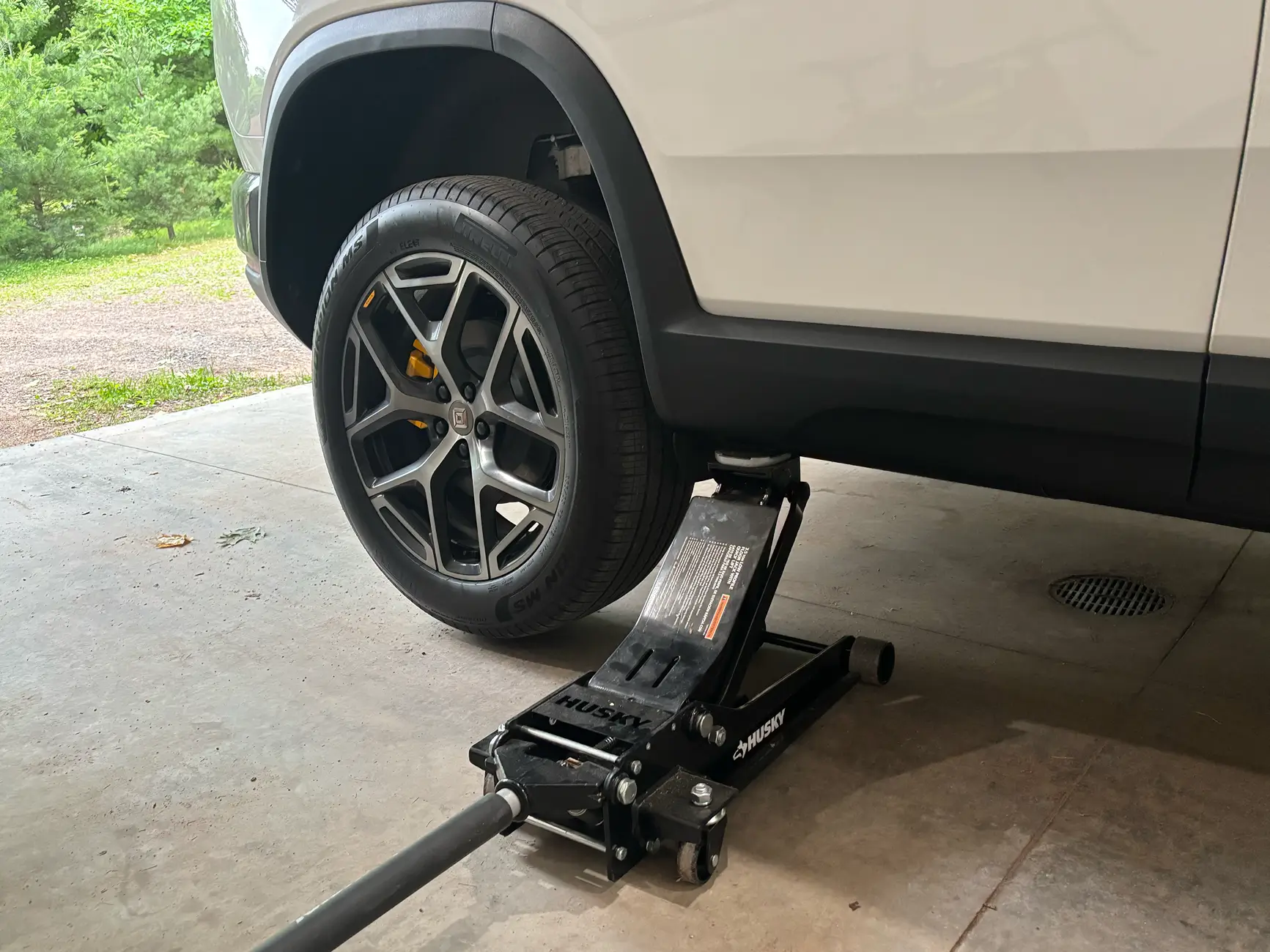 Rivian R1T R1S R2 Three Day Ownership Review.  Comparison to R1T.  Efficiency and Range data! tempImageCa9D9W