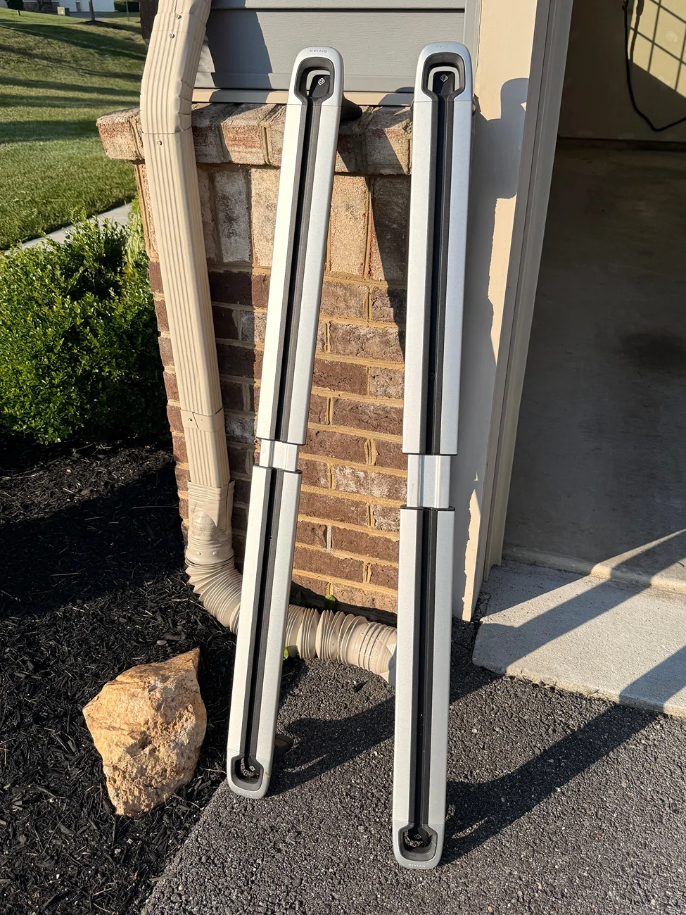Rivian R1T R1S OEM Rivian R1T Cross Bars, Full Set - $300 OBO (two keys included) IMG_4423