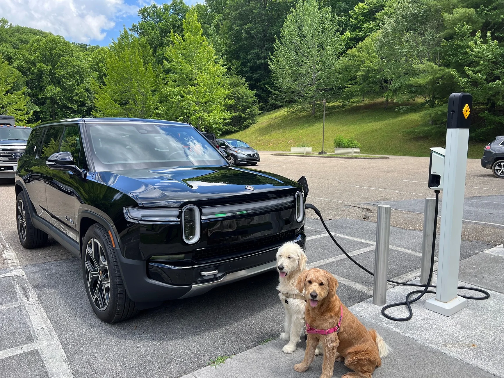 Rivian R1T R1S First RAN experience. 10/10! IMG_0363