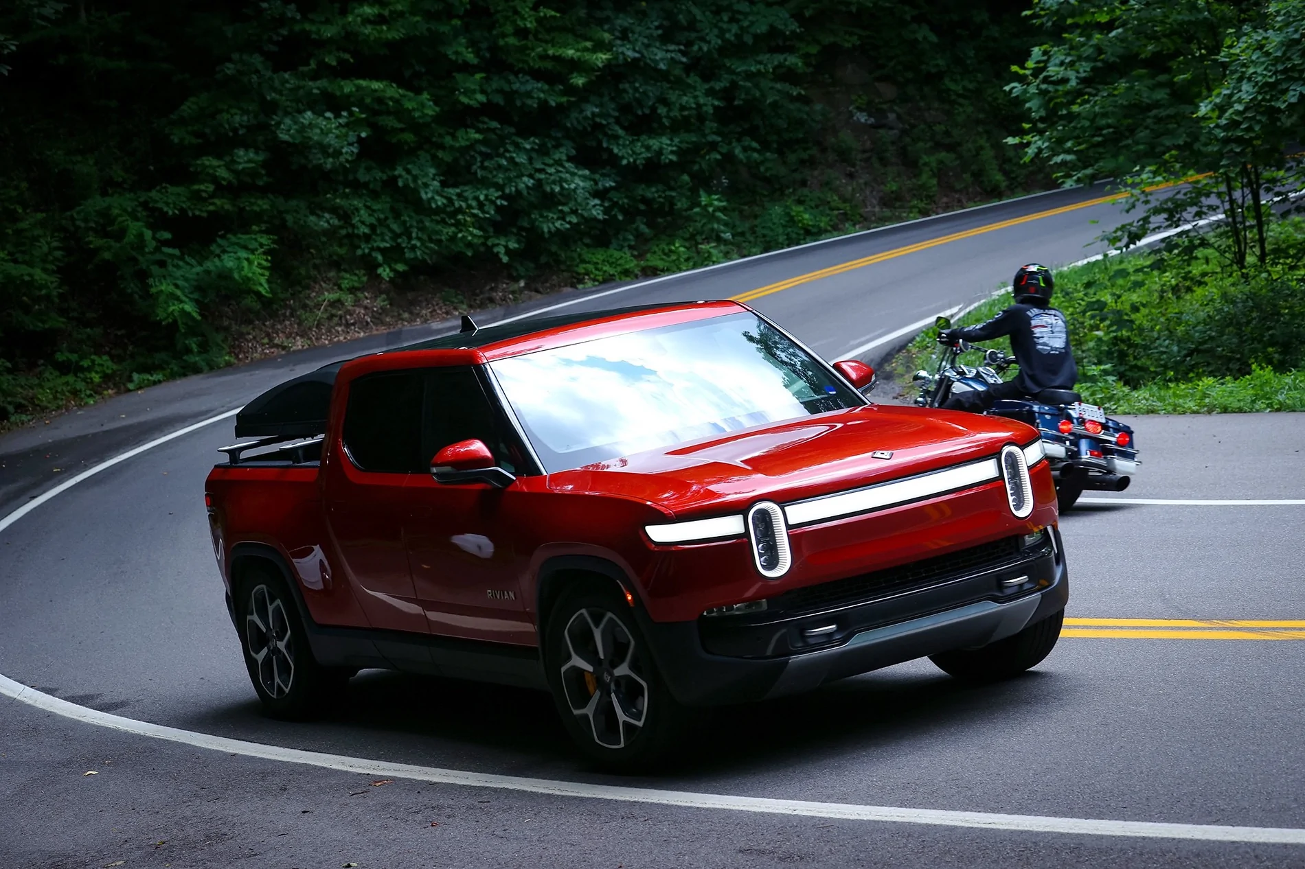 Rivian R1T R1S Random Rivian Photos of the Day - Post Yours! 📸 IMG_0298