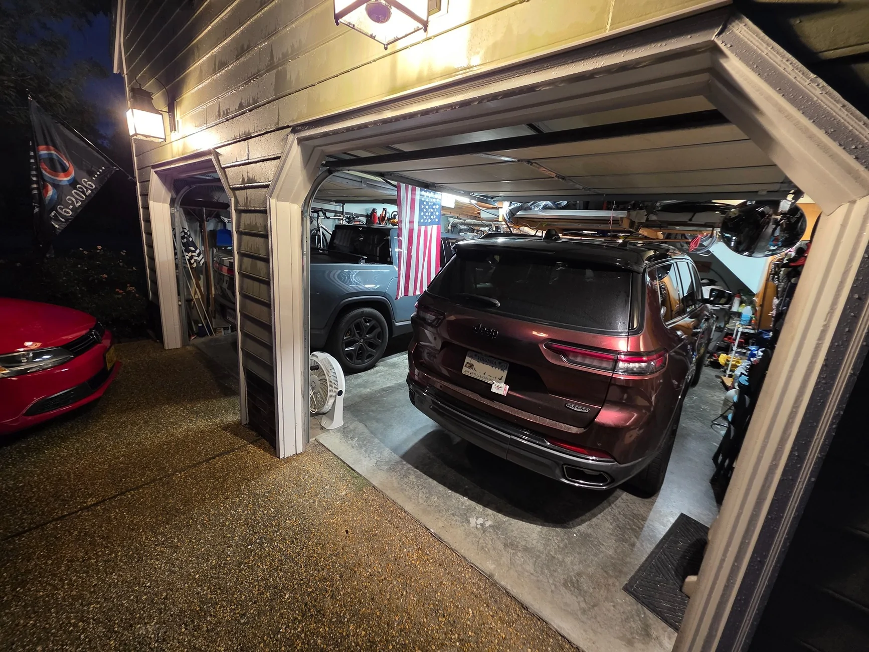 Rivian R1T R1S Garage appreciation thread - show yours 1000004593