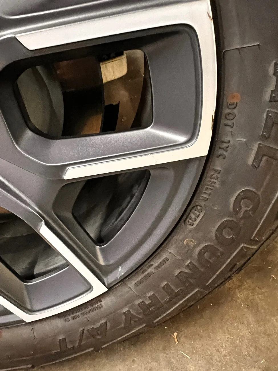 Rivian R1T R1S WTT my OEM 20s w/ ATs for your 22s IMG_3841
