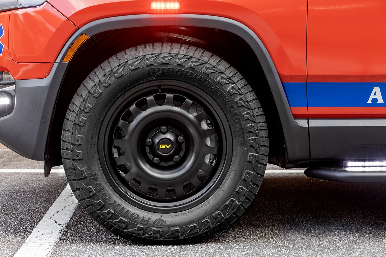 Rivian R1T R1S Rivian R1T upfit for Atlanta Fire & Rescue -- Quick Response Emergency Life Support -- By EV Sportline / Patrol EV Rivian R1T Fire Tuck (12)
