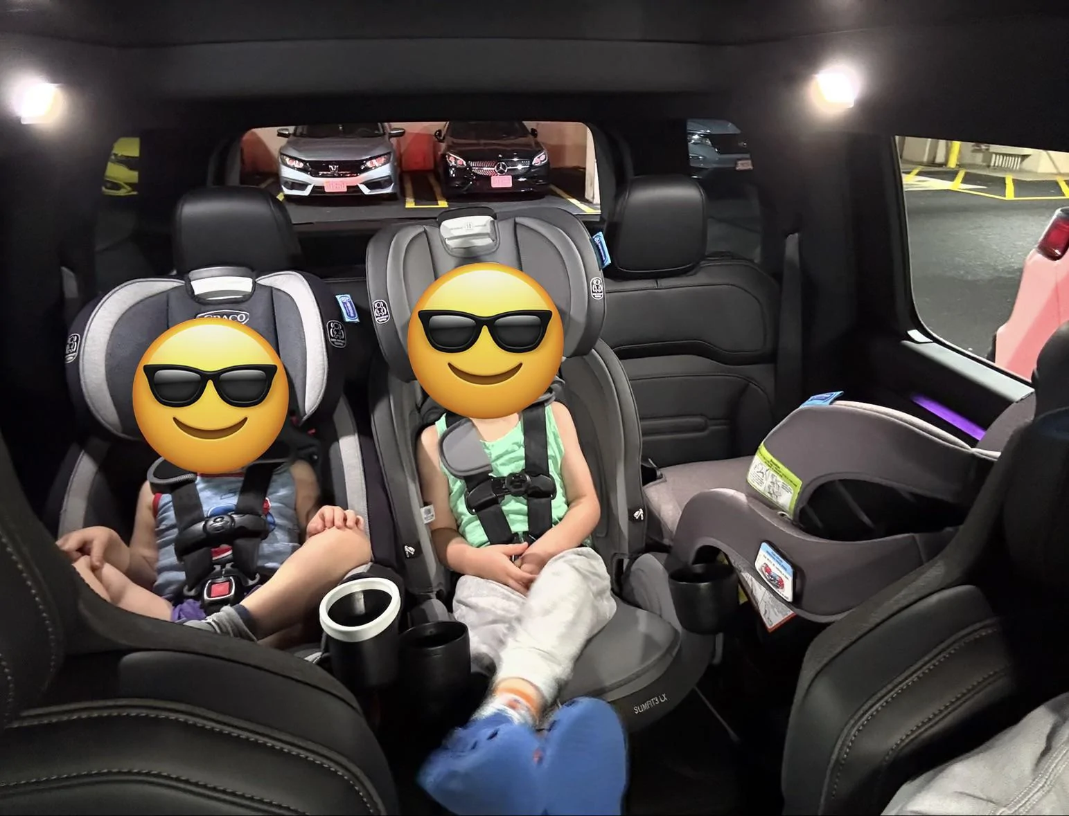 Rivian R1T R1S 3 car seats fit in R2 rear seats (two forward facing / one rear facing) 3 car seats fit in R2 rear seats (two forward facing : one rear facing)