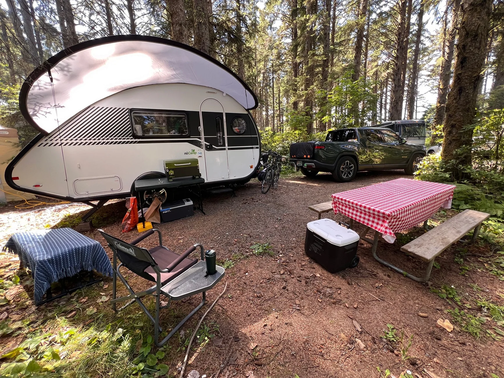 Rivian R1T R1S Gear tunnel sleds that easily remove w/legs for use as camp table? IMG_9331