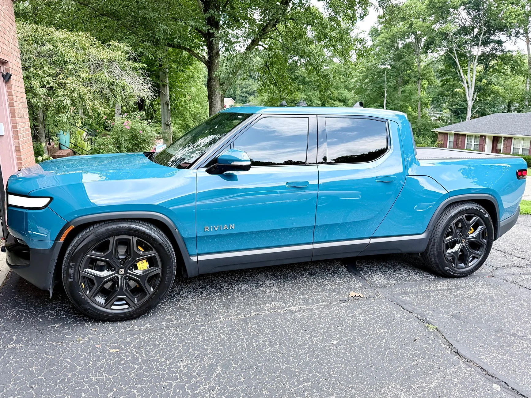 Rivian R1T R1S New to the Rivian brand IMG_4547