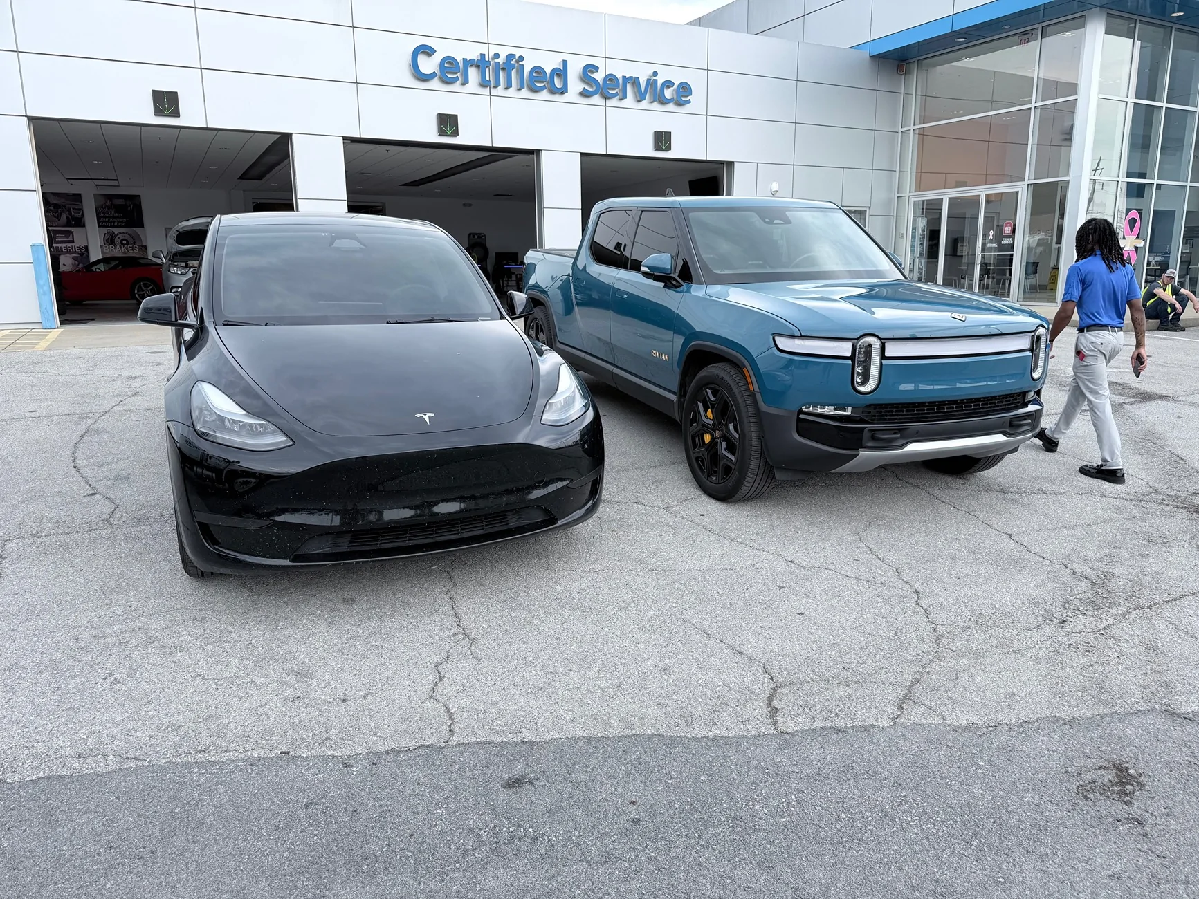 Rivian R1T R1S New to the Rivian brand IMG_4437