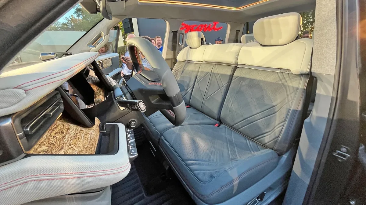 Rivian R1T R1S Rivian vs Scout 1783966898482-1