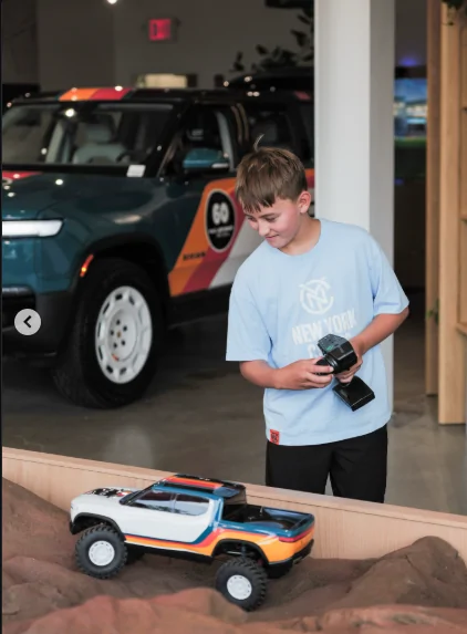 Rivian R1T R1S Rivian RC cars? 1784041283787-3r