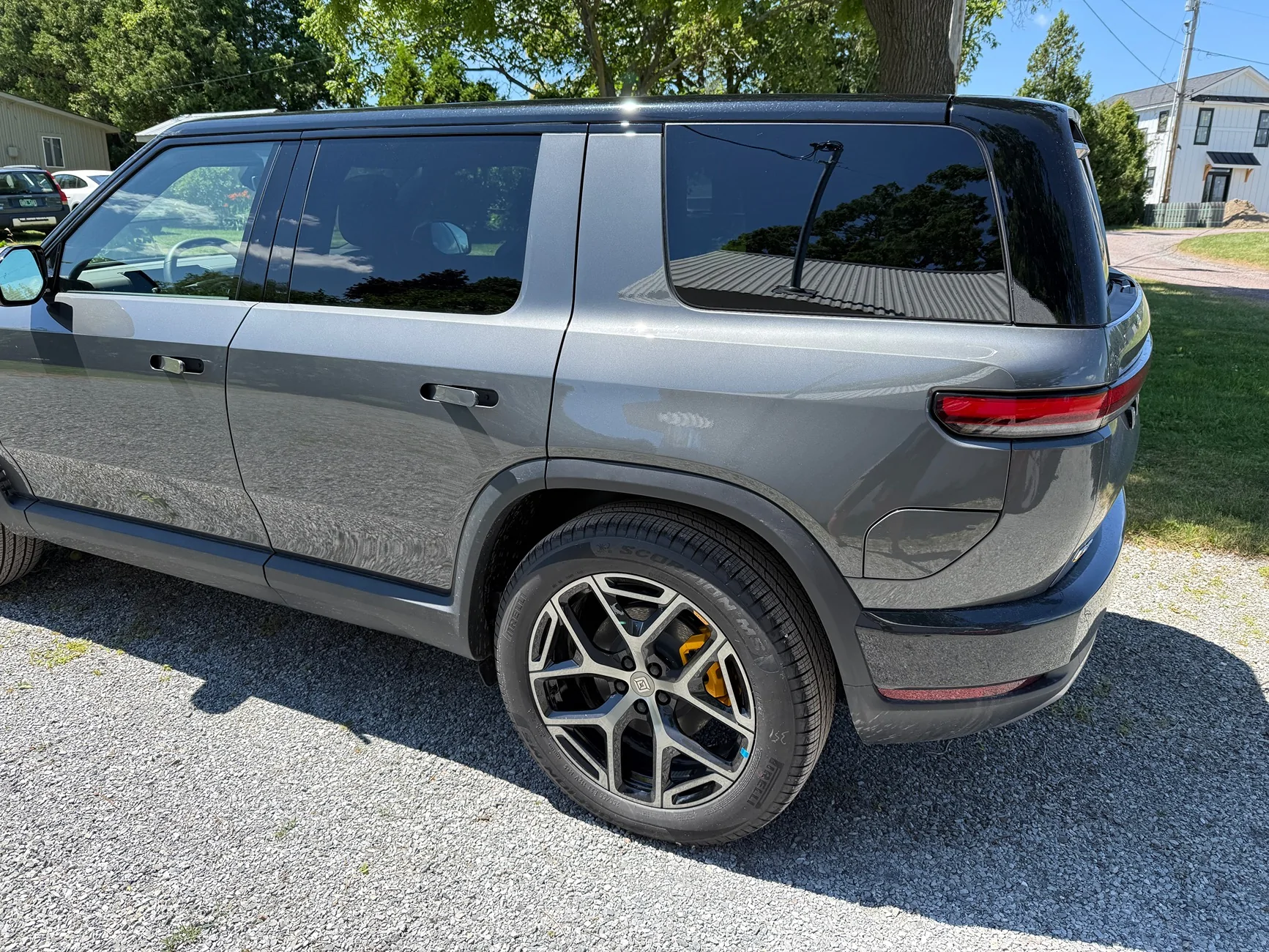 Rivian R1T R1S First 24 Hours with R2 - impressions, positives, nits IMG_5470
