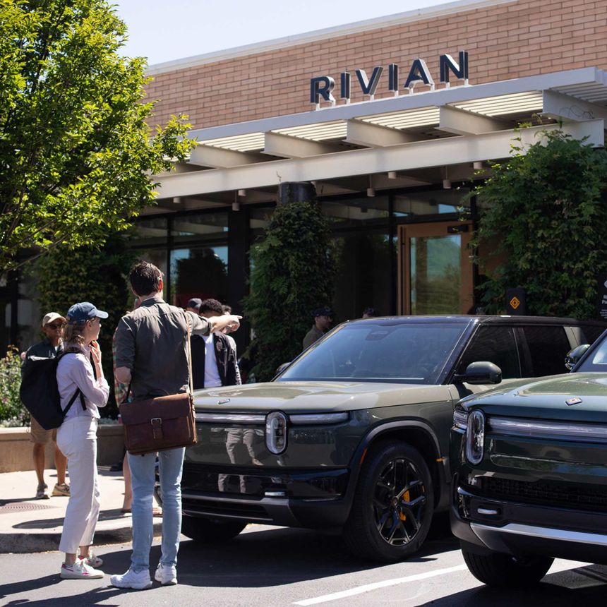 Rivian R1T R1S Media Release Included in R2 Demo Drive Liability Waiver REFUQWlaUmlaQUEw