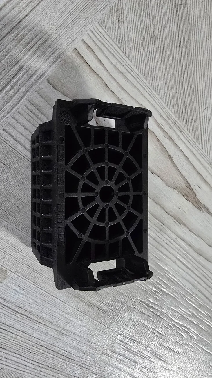 Rivian R1T R1S R2 Jack Point Design - Potential Issues / Challenges 20260723_131030
