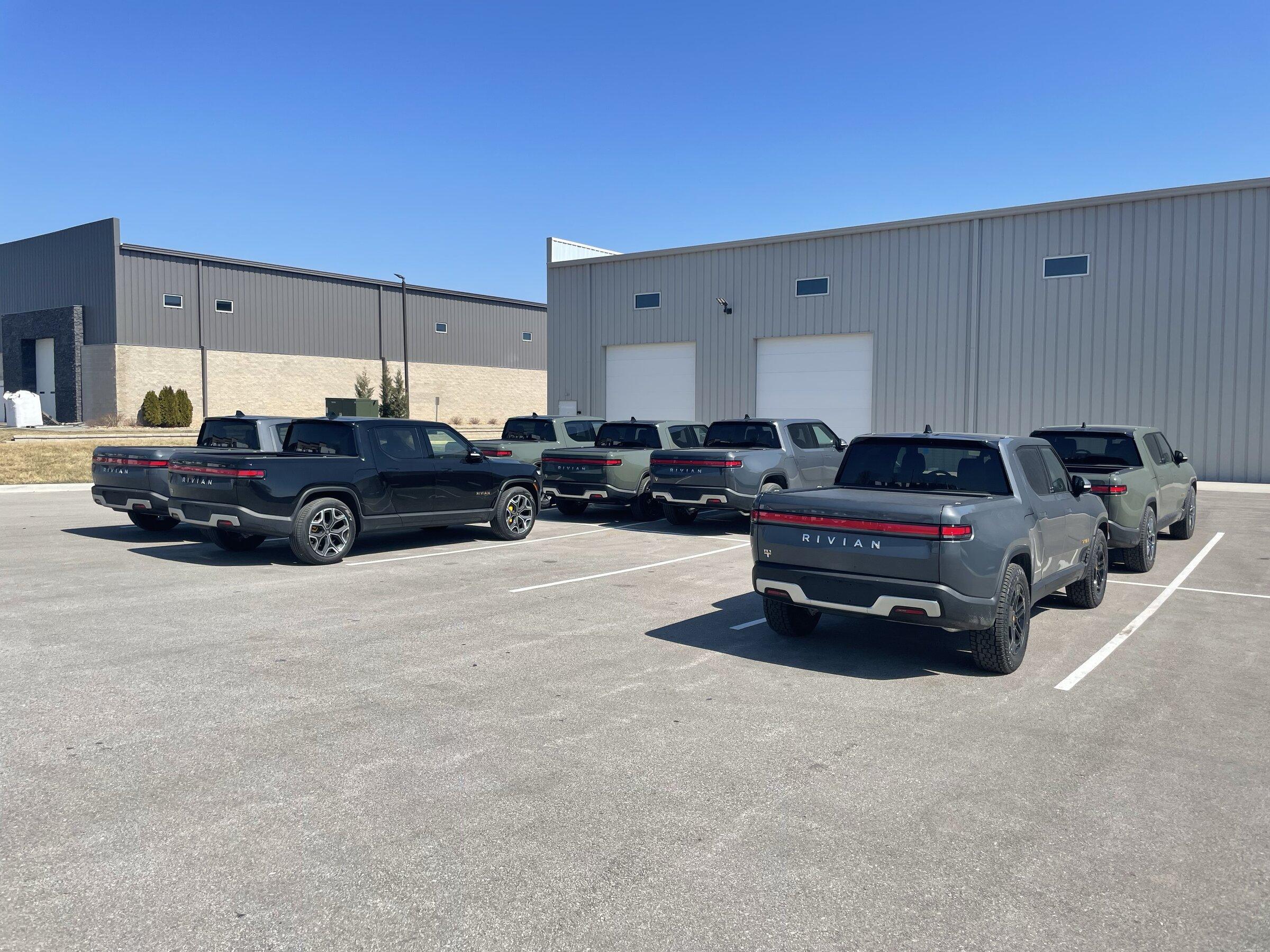Rivian R1T R1S Kansas City Service Center Update 2EBA9E63-3EC5-4017-8B8B-9E1B6433581E
