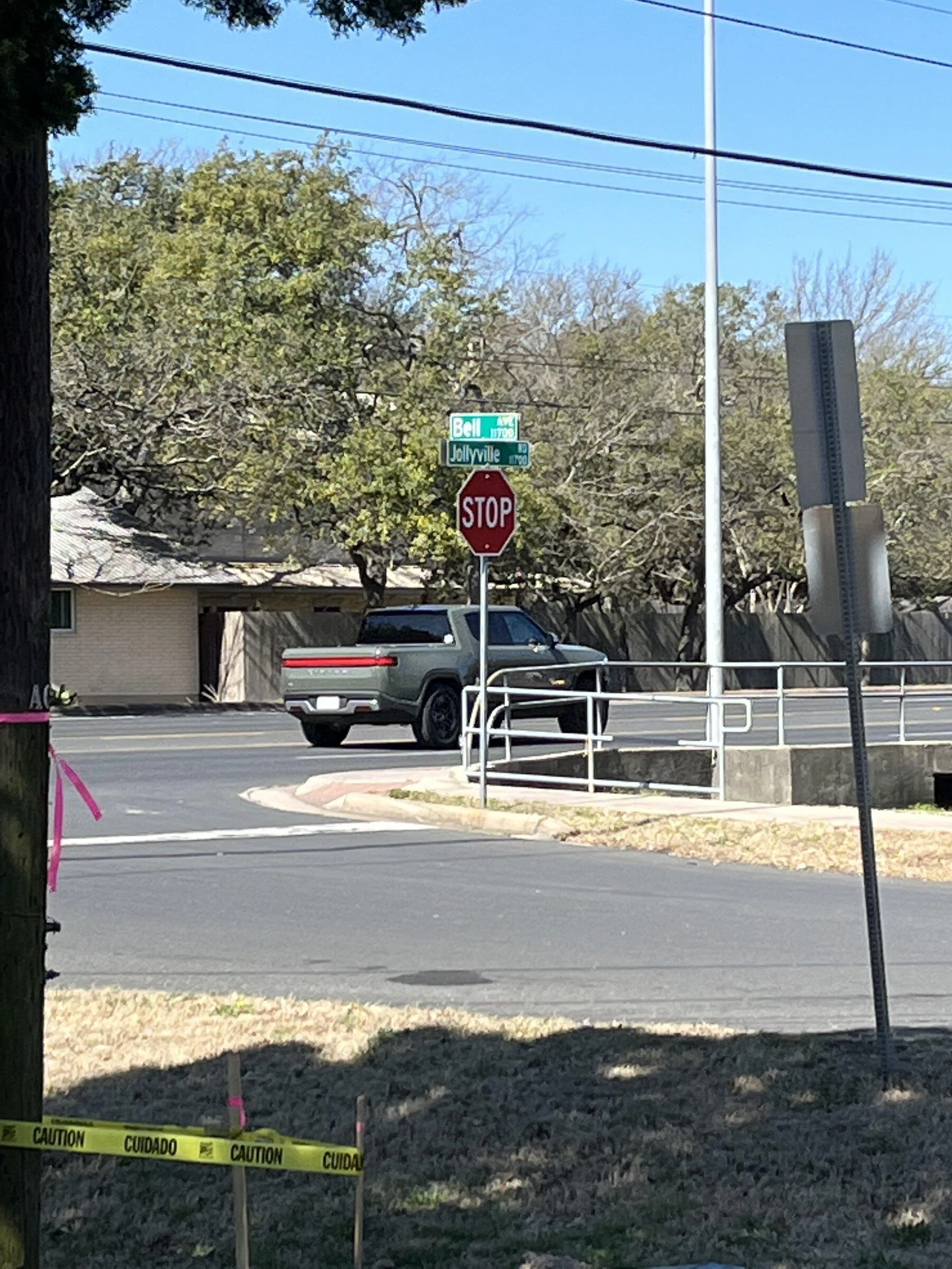 Rivian R1T R1S Rivian in Texas 74408DAD-B002-413A-8798-83A10D94FD68