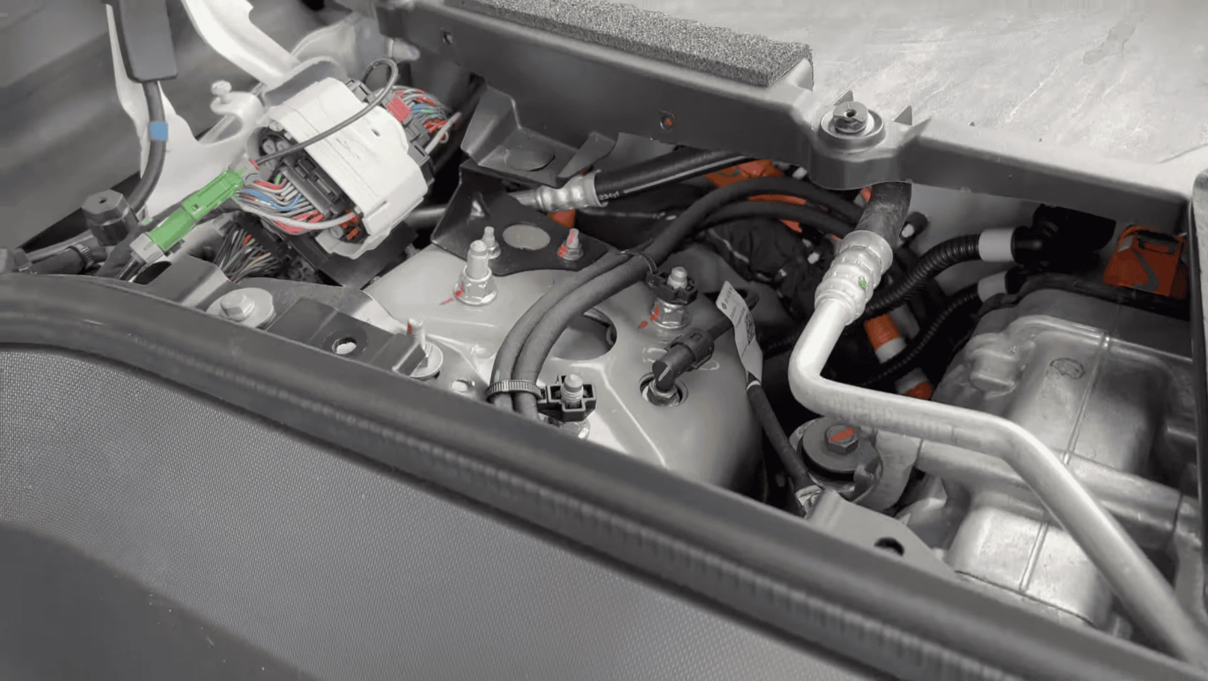Rivian R1T R1S R1 Teardown 1647535199944