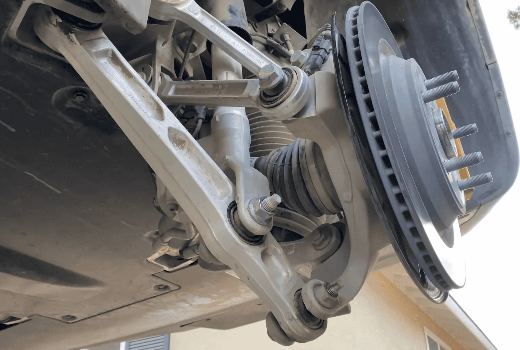 Rivian R1T R1S R1 Teardown 1647538227792
