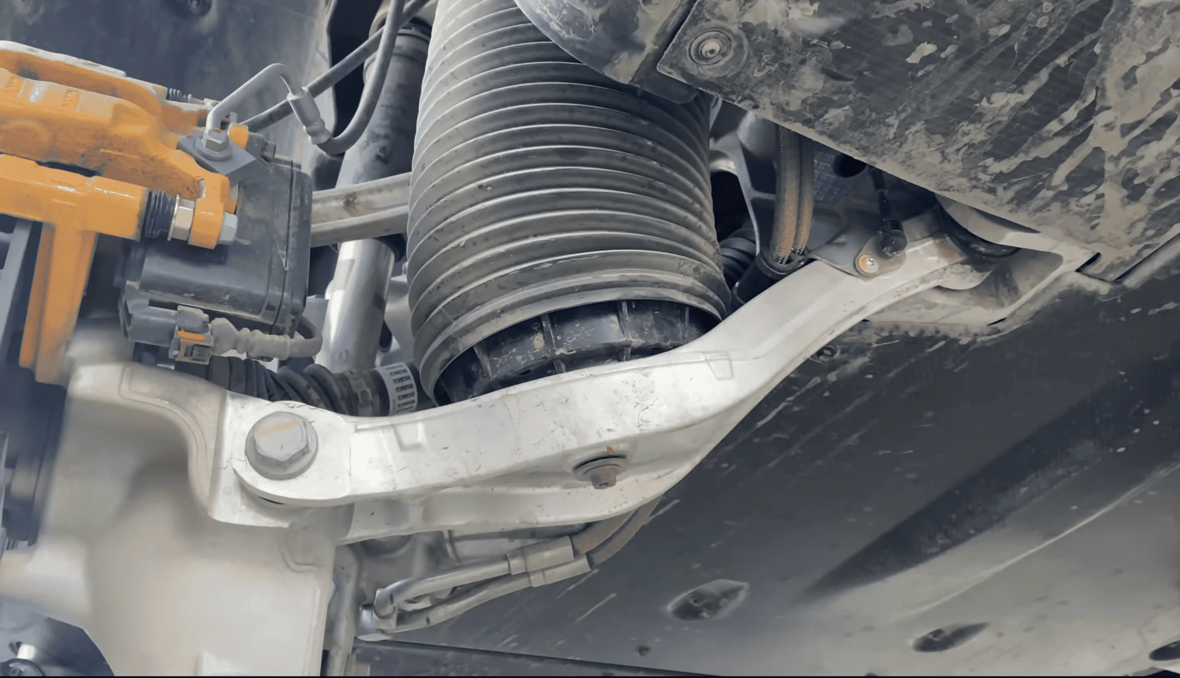 Rivian R1T R1S R1 Teardown 1647538317020