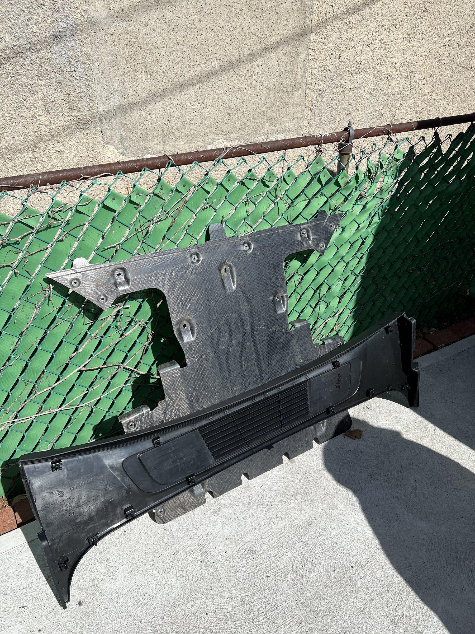 Rivian R1T R1S R1T Flex Test and [Suspension] Engineering Deep Dive 40D6F31C-A399-434B-A293-799E93B8ADF2