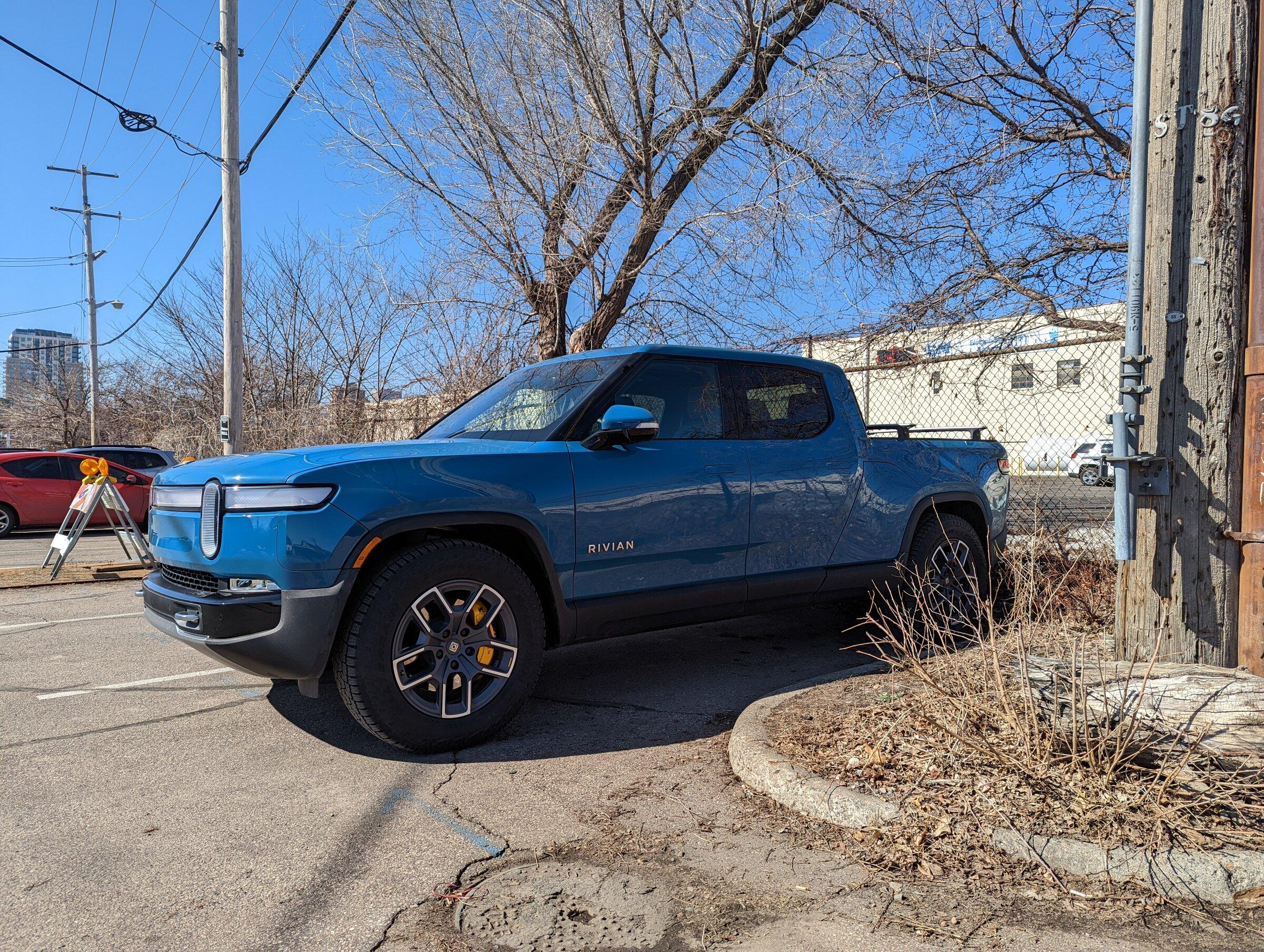 Rivian R1T R1S Minnesota Pre Orders PXL_20220319_163452174