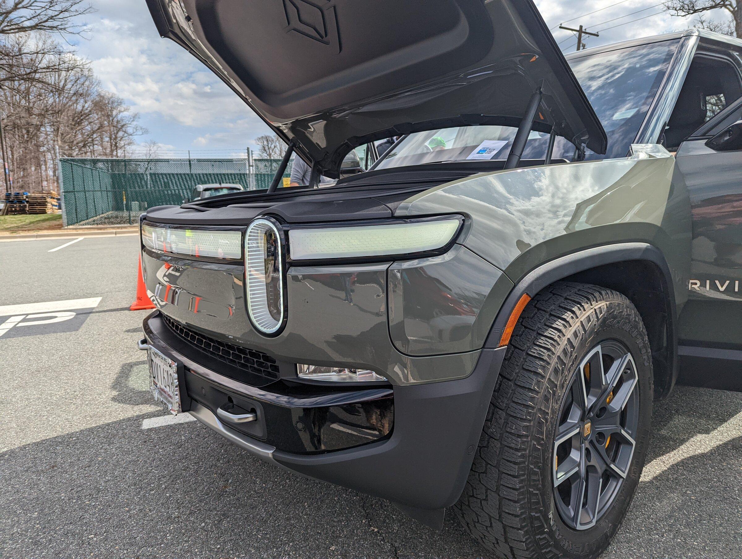 Rivian R1T R1S DMV Spotted Section PXL_20220319_154248035