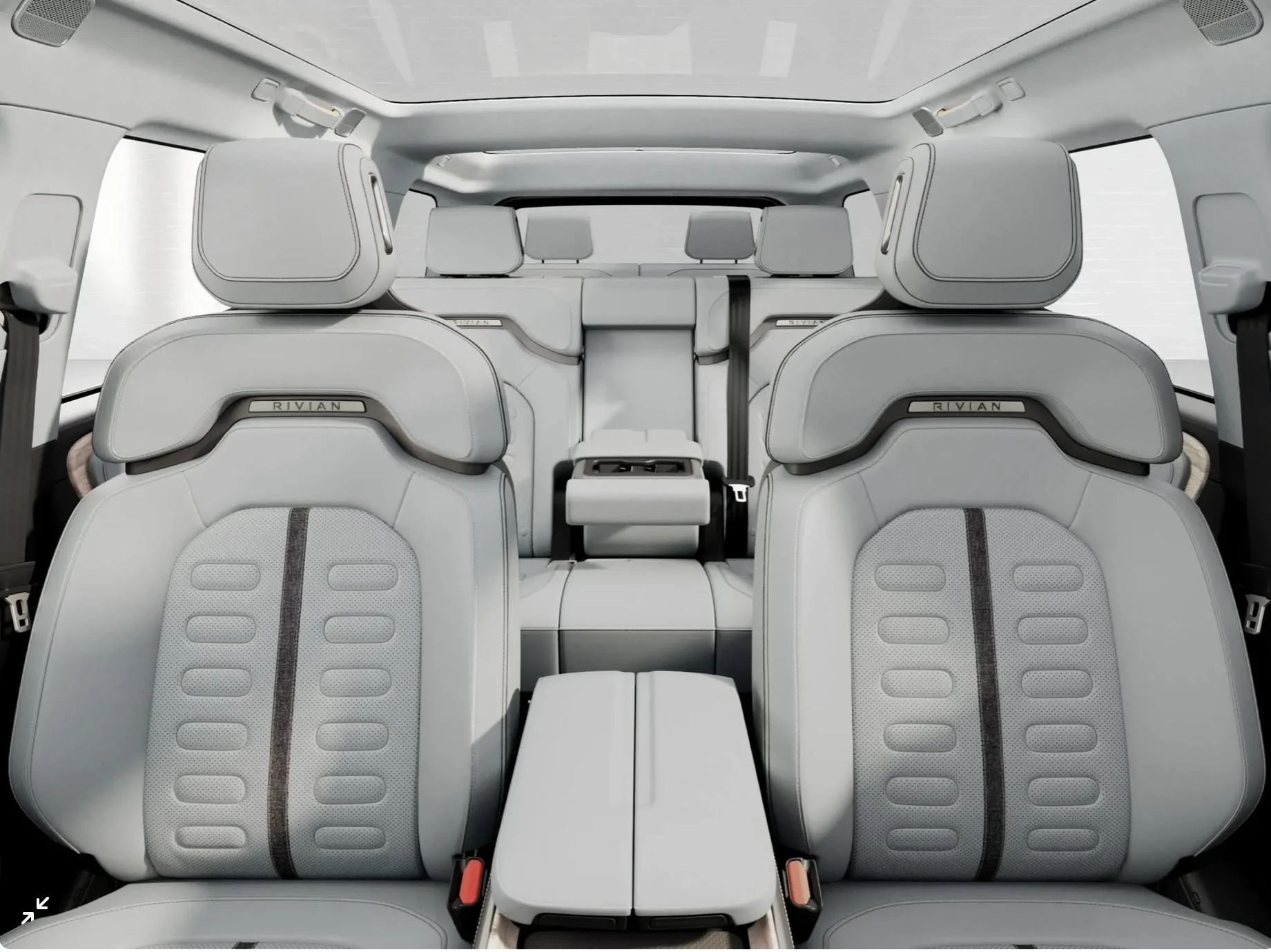 Rivian R1T R1S OCEAN COAST Rivian Interior Photos 4825FADB-6345-46EC-872F-B63BF46D9F5F