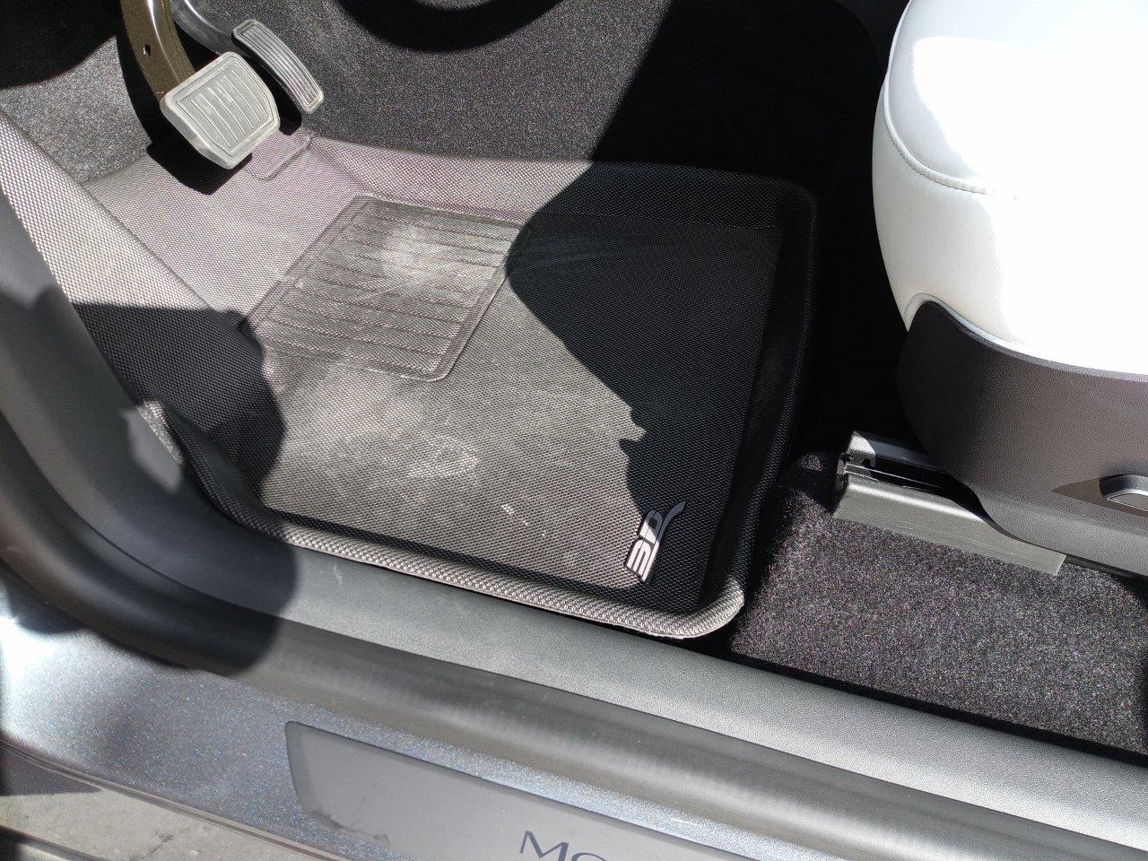 Rivian R1T R1S Husky Floormats. Interested? 110
