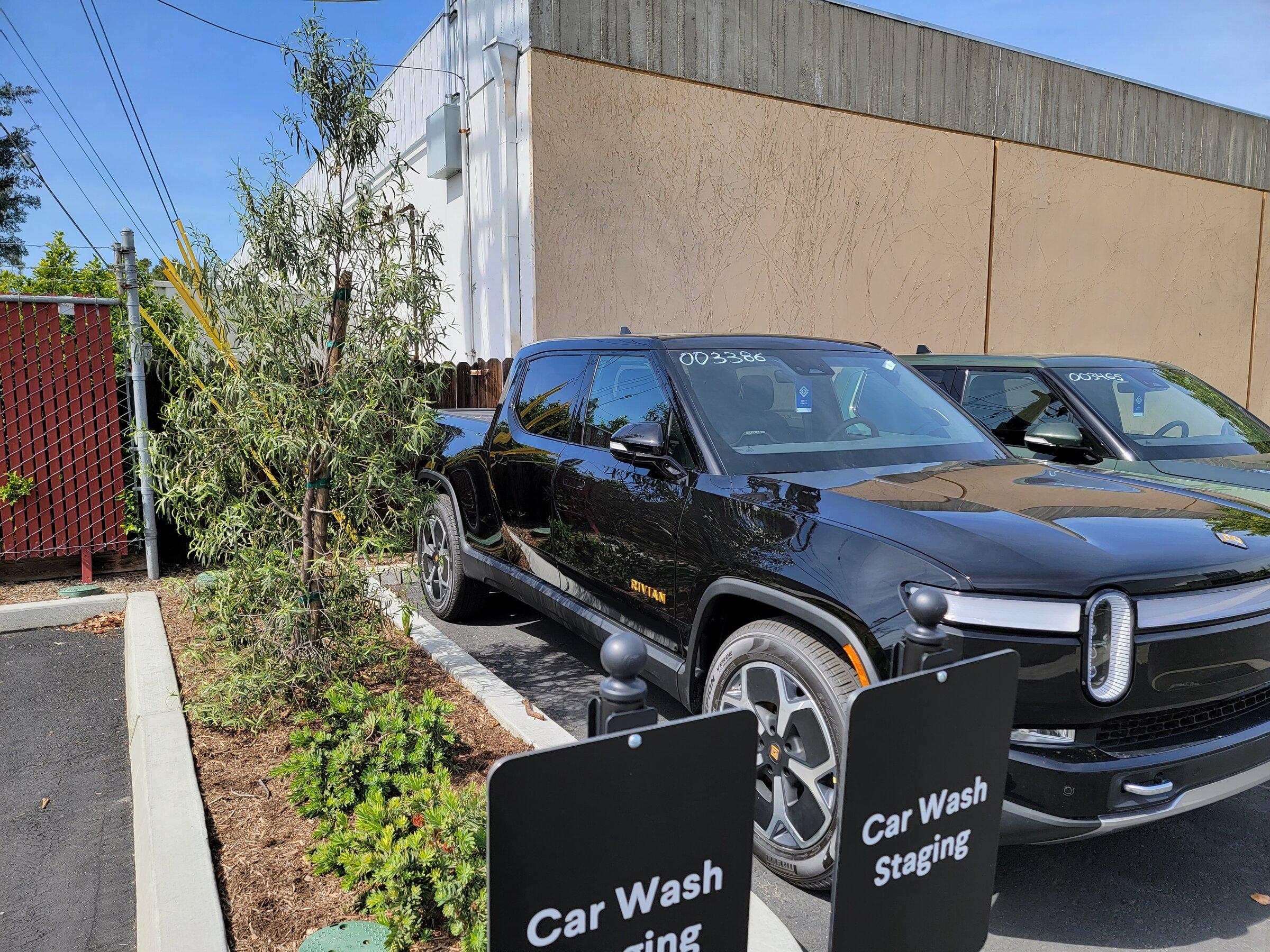 Rivian R1T R1S Rivian deliveries coming soon at Costa Mesa Service Center! (Today's pics) 20220321_143312
