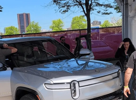 Rivian R1T R1S Rivian Pricing FAQ Update Communication 1647971338191