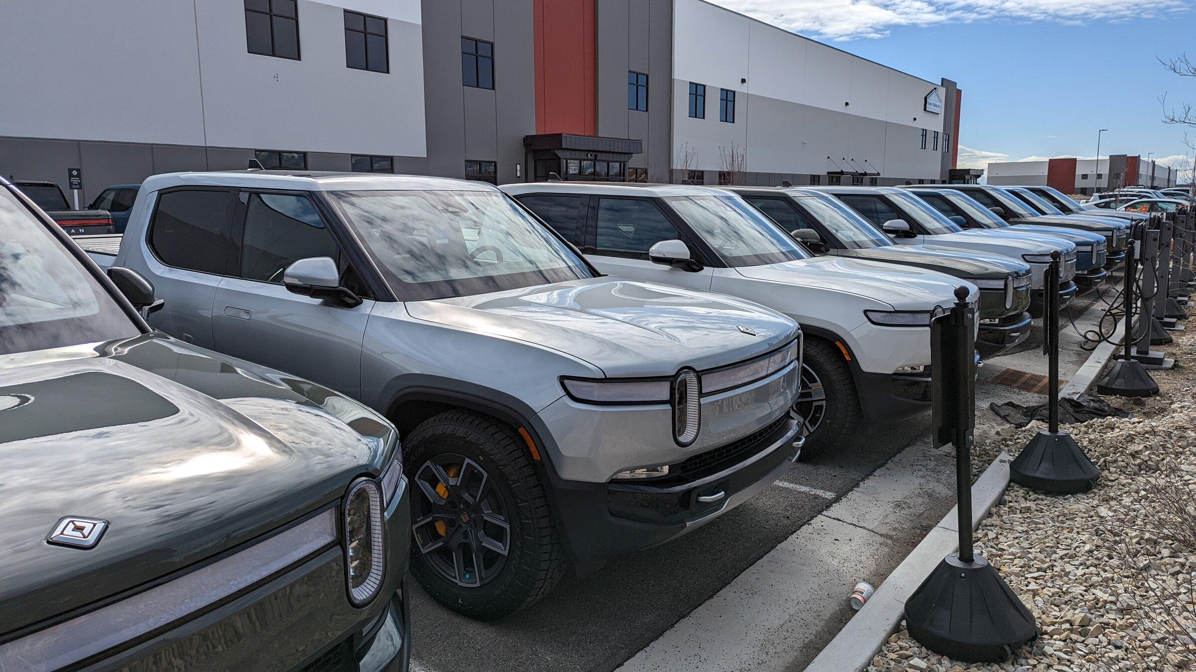 Rivian R1T R1S LIMESTONE Rivian R1T seen at Salt Lake City Delivery Center! PXL_20220322_170208333