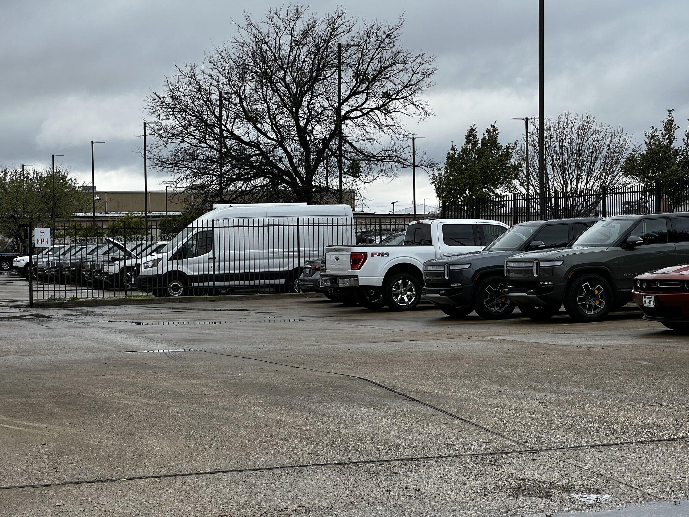 Rivian R1T R1S Rivian in Texas 36CD50EF-B16B-4086-916B-F606DB2778AE