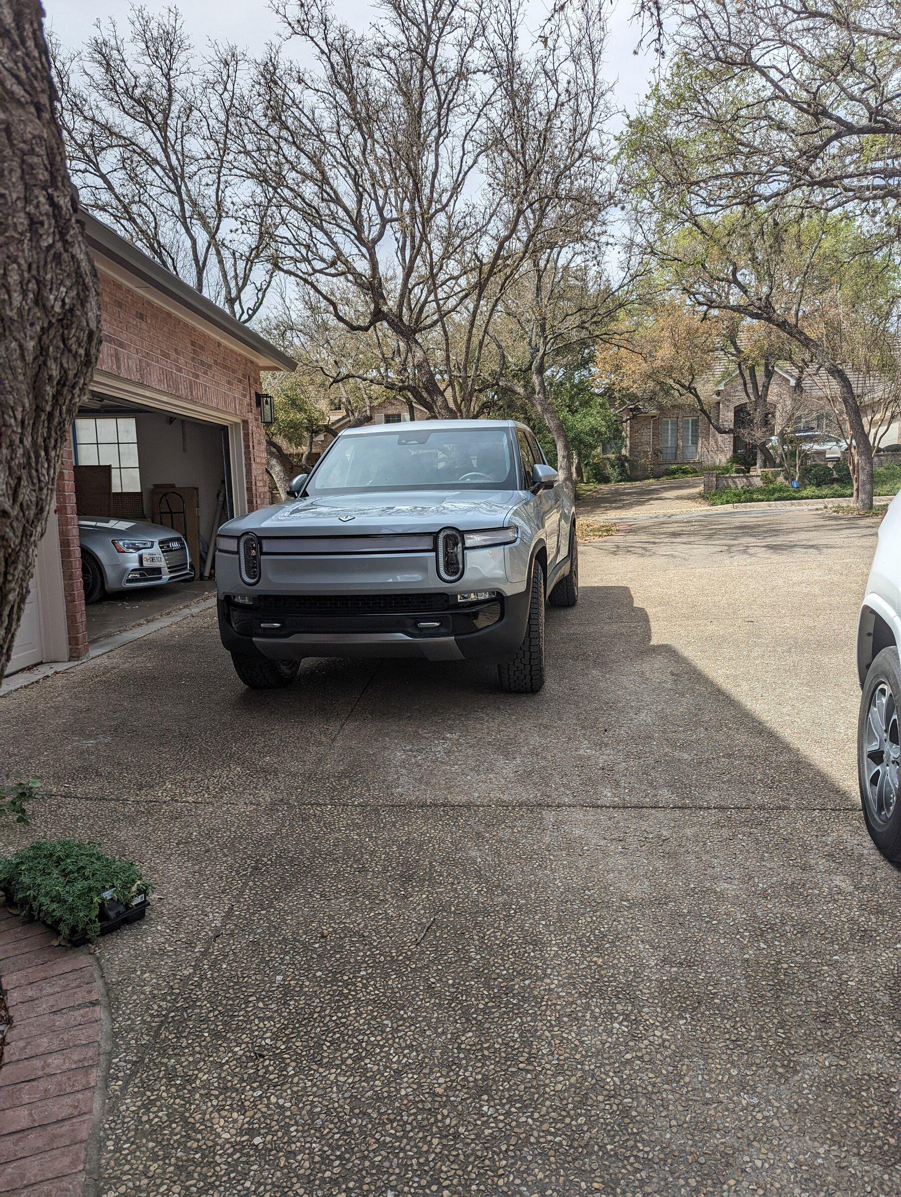 Rivian R1T R1S April - May 2022 Delivery Club/Hype Thread PXL_20220323_195251236