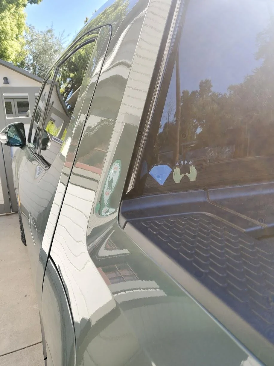 Rivian R1T R1S ? ? 20220323_163412