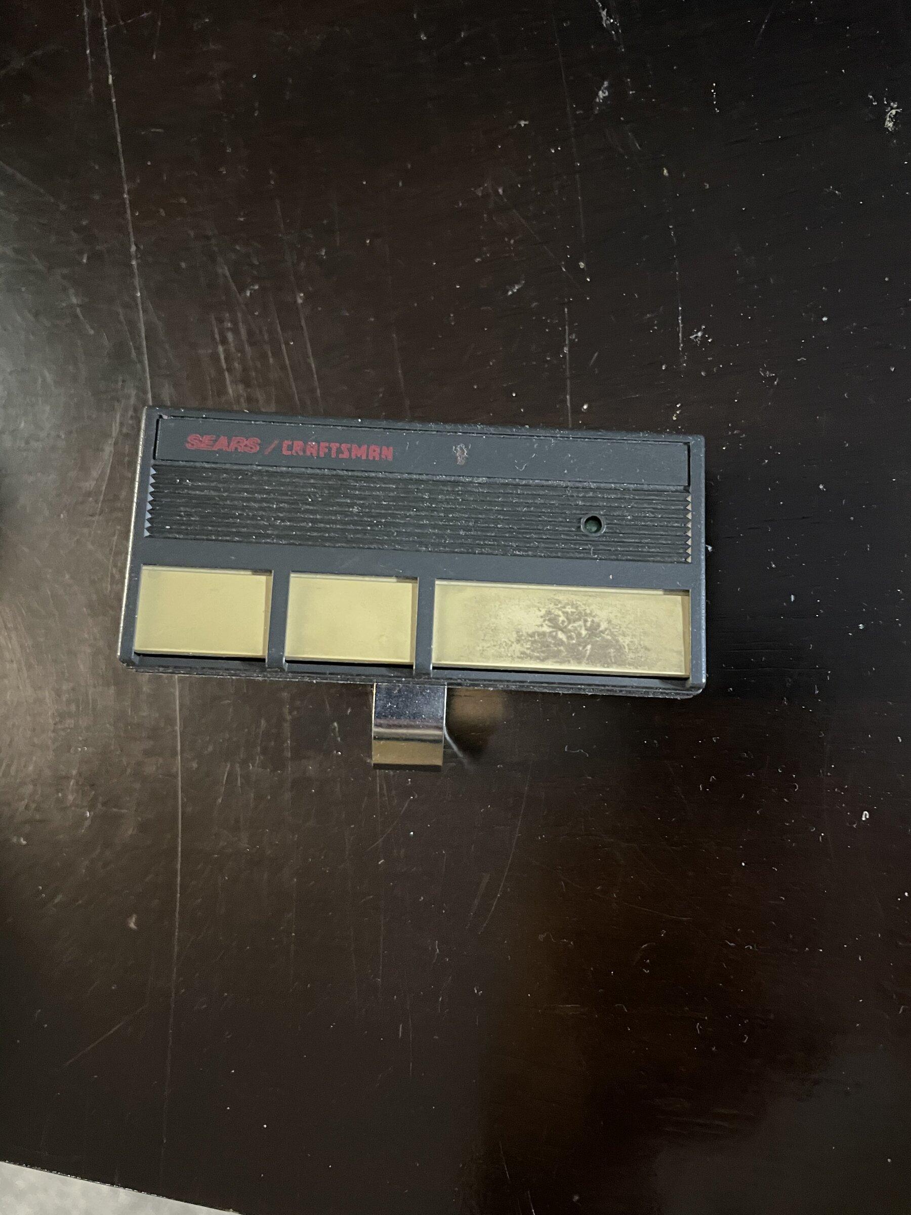 Rivian R1T R1S Picked up my first interior accessory 6C1DAEFE-5508-4DAD-B613-B19F2A3AC1B7