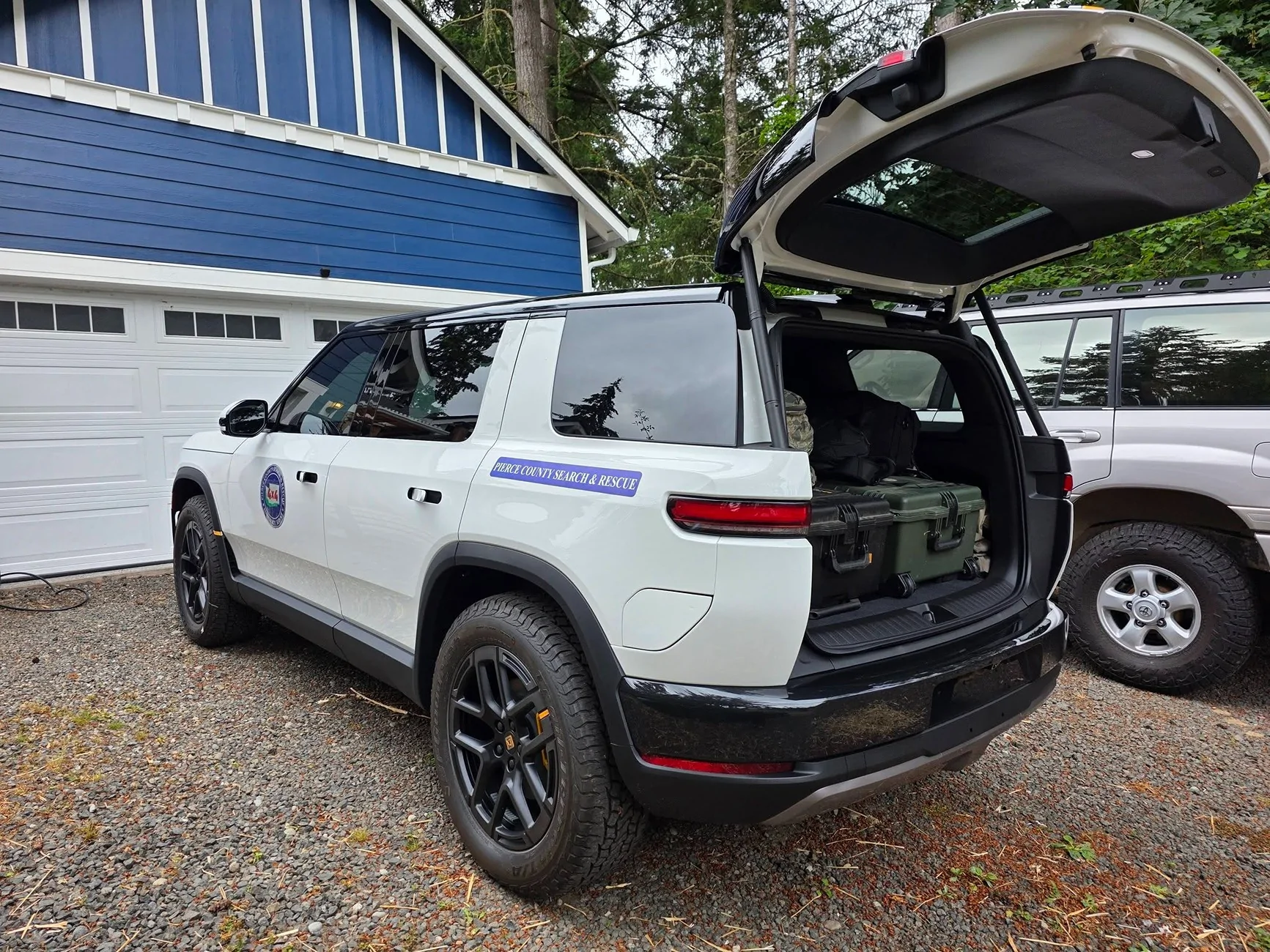Rivian R1T R1S Traded the Tri Motor R1T for an R2 - The R2 is impressing me more and more 755528891_10166227353676874_444784340129808625_n