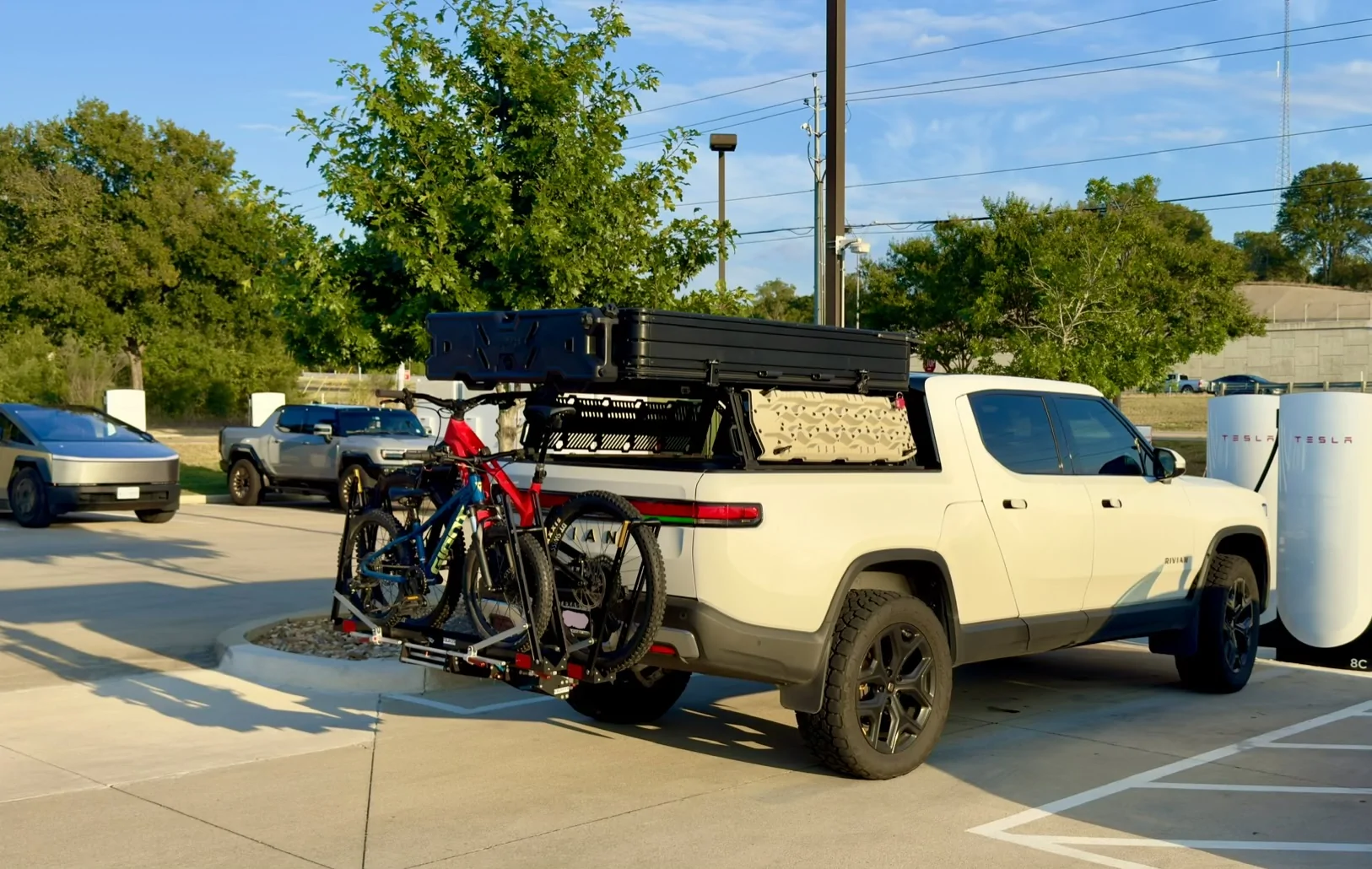 Rivian R1T R1S Rivian R1T Xtrusion Overland XTR1 14” Bed Rack + 5 MOLLE Panels + Slide-Out Kit IMG_3987