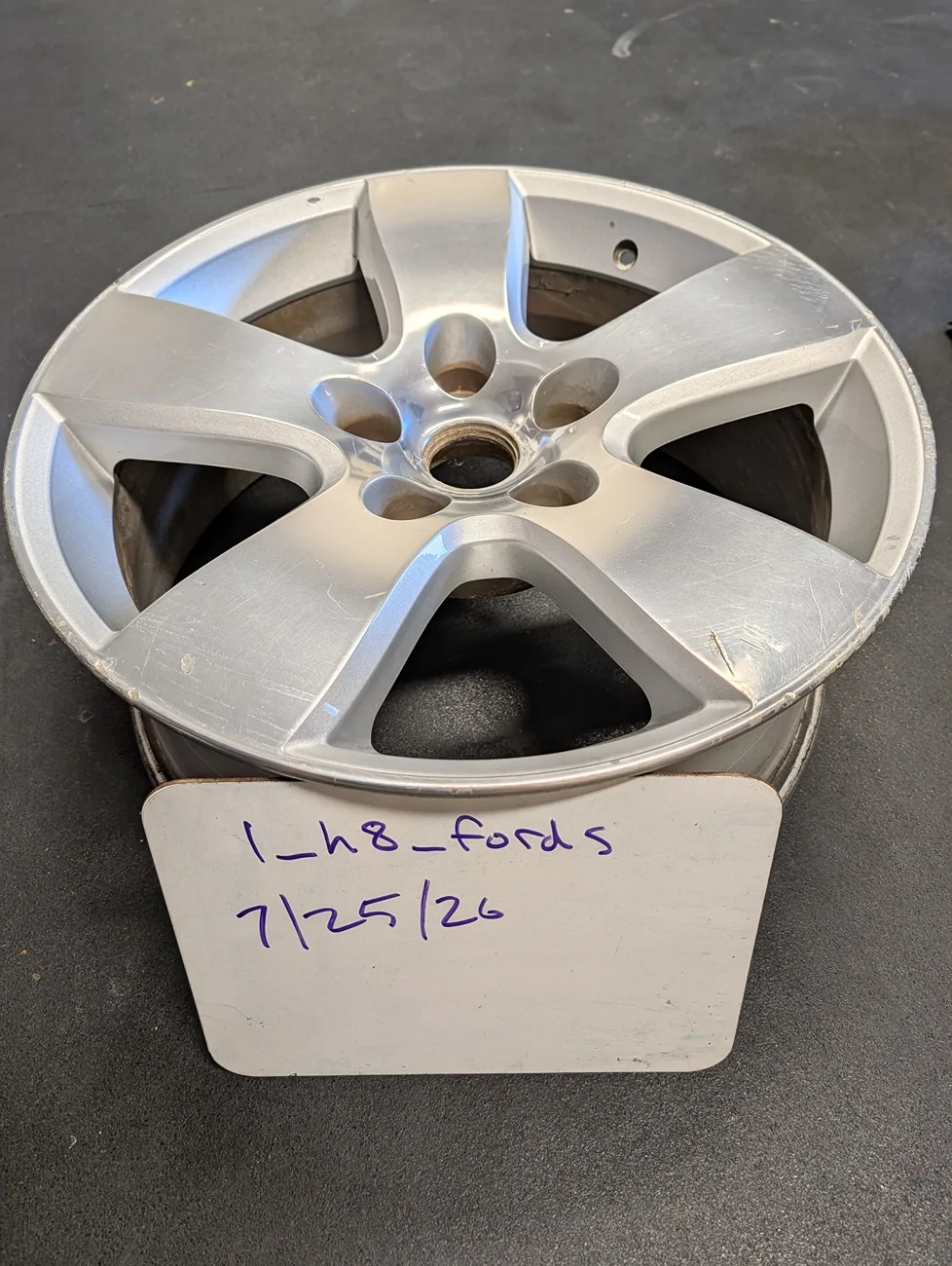 Rivian R1T R1S WTS: 20" Ram 2363 wheel - Free PXL_20260726_003943384